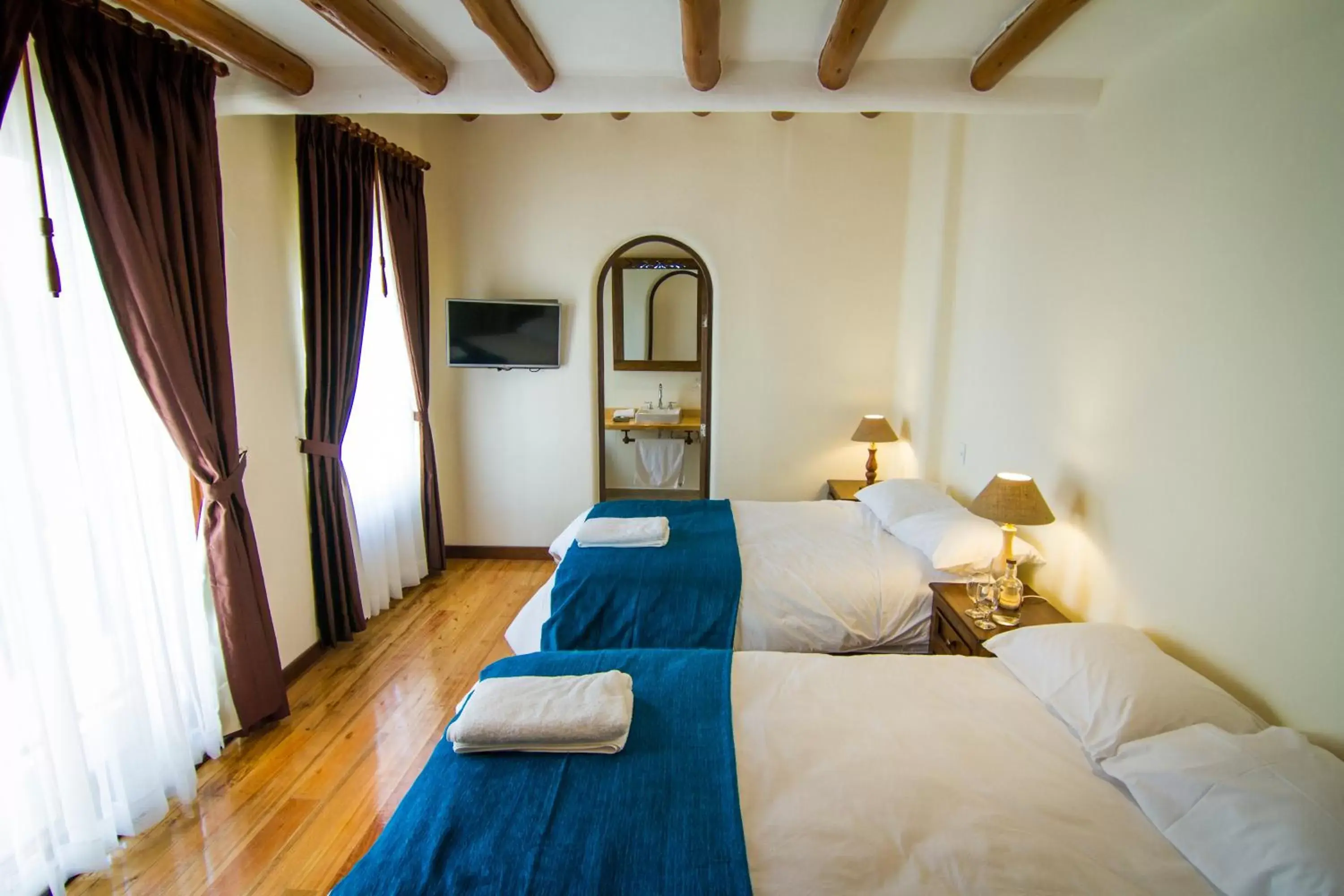 Twin Room in Hotel Spa Mansion Santa Isabella Twin Room in Hotel Spa Mansion Santa Isabella