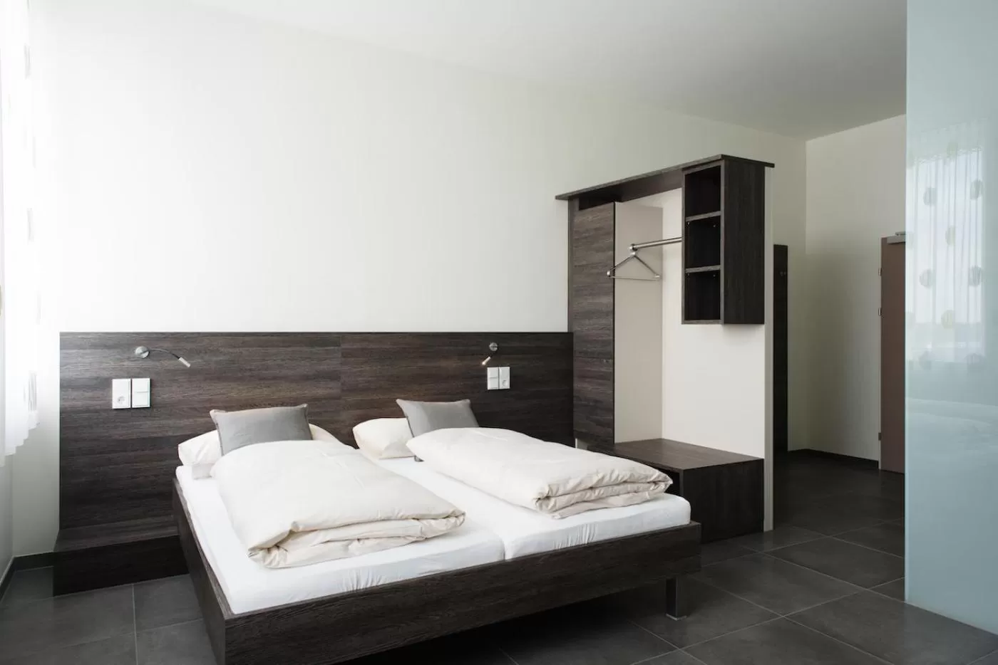 Bed in eee Hotel Traun