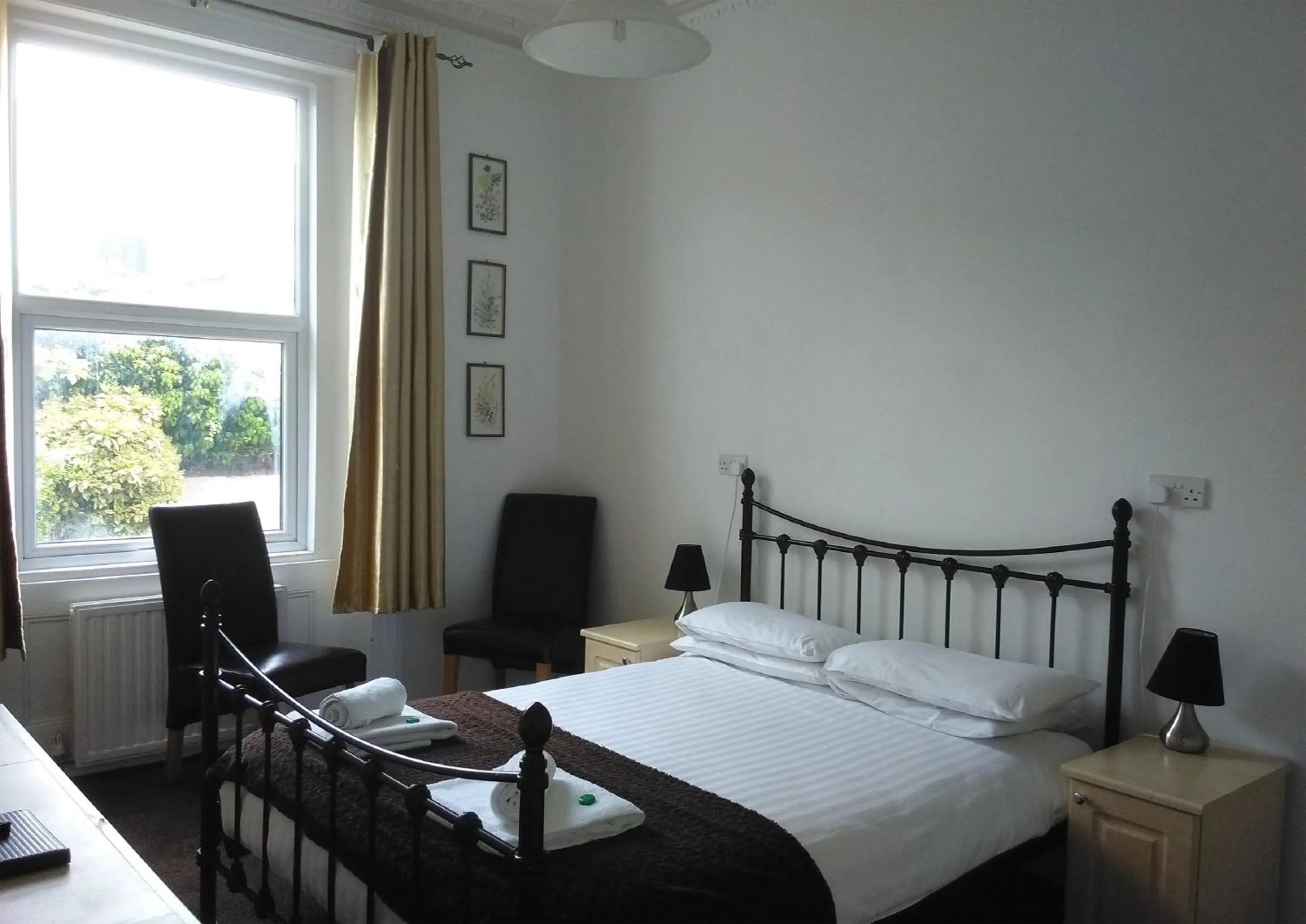 Bedroom in Seafield House