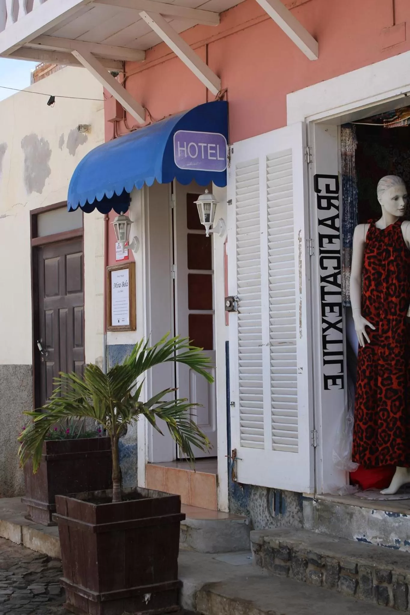 Facade/entrance in Hotel MiraBela