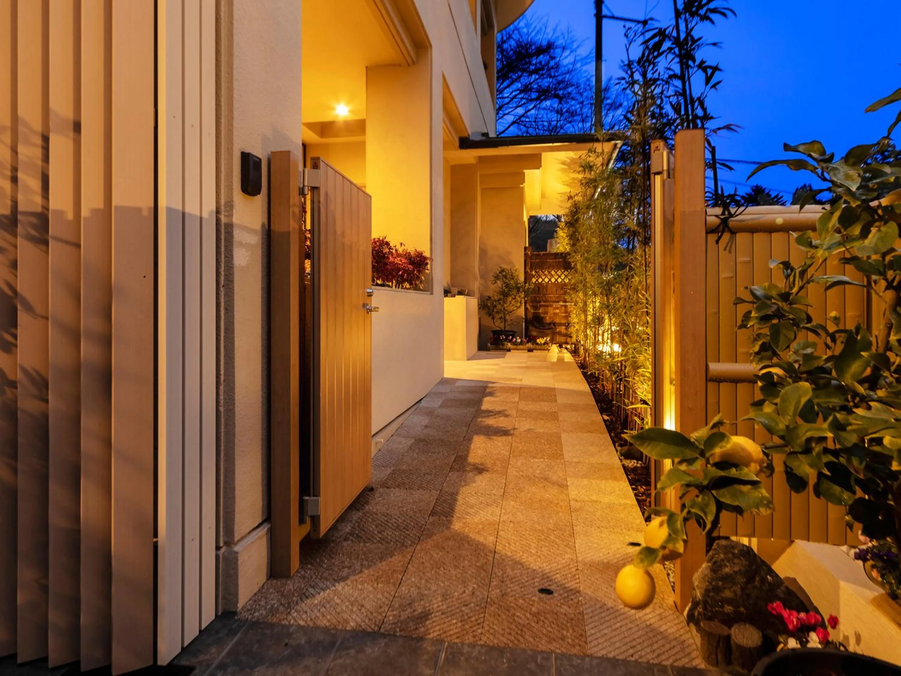 Photo of the whole room in Okuno Hosomichi