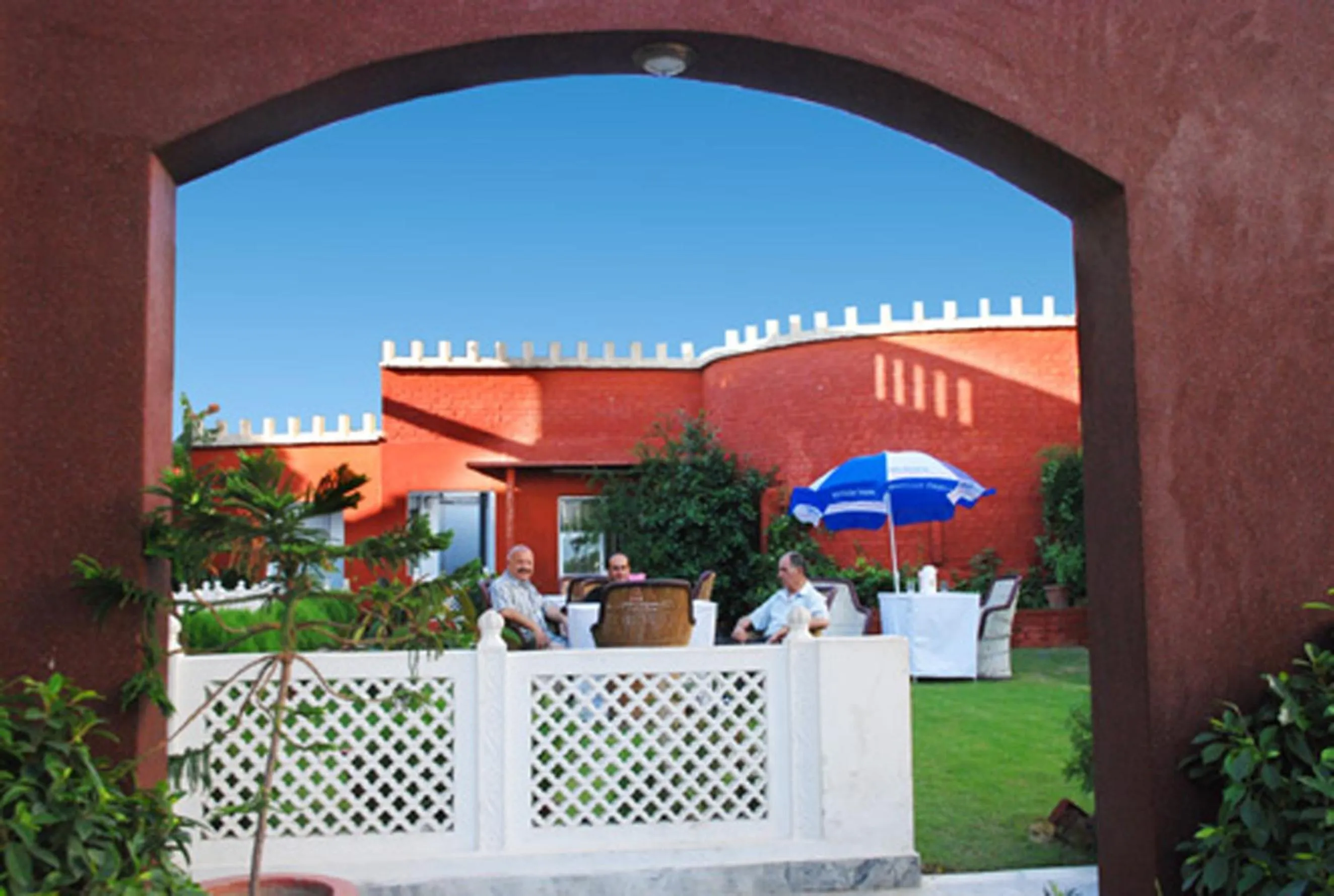 group of guests in Hotel Sugandh Retreat- Near Sindhi Camp Bus station