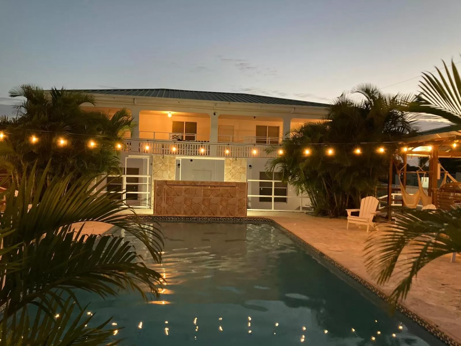 Swimming Pool in El Flamingo Beach Club