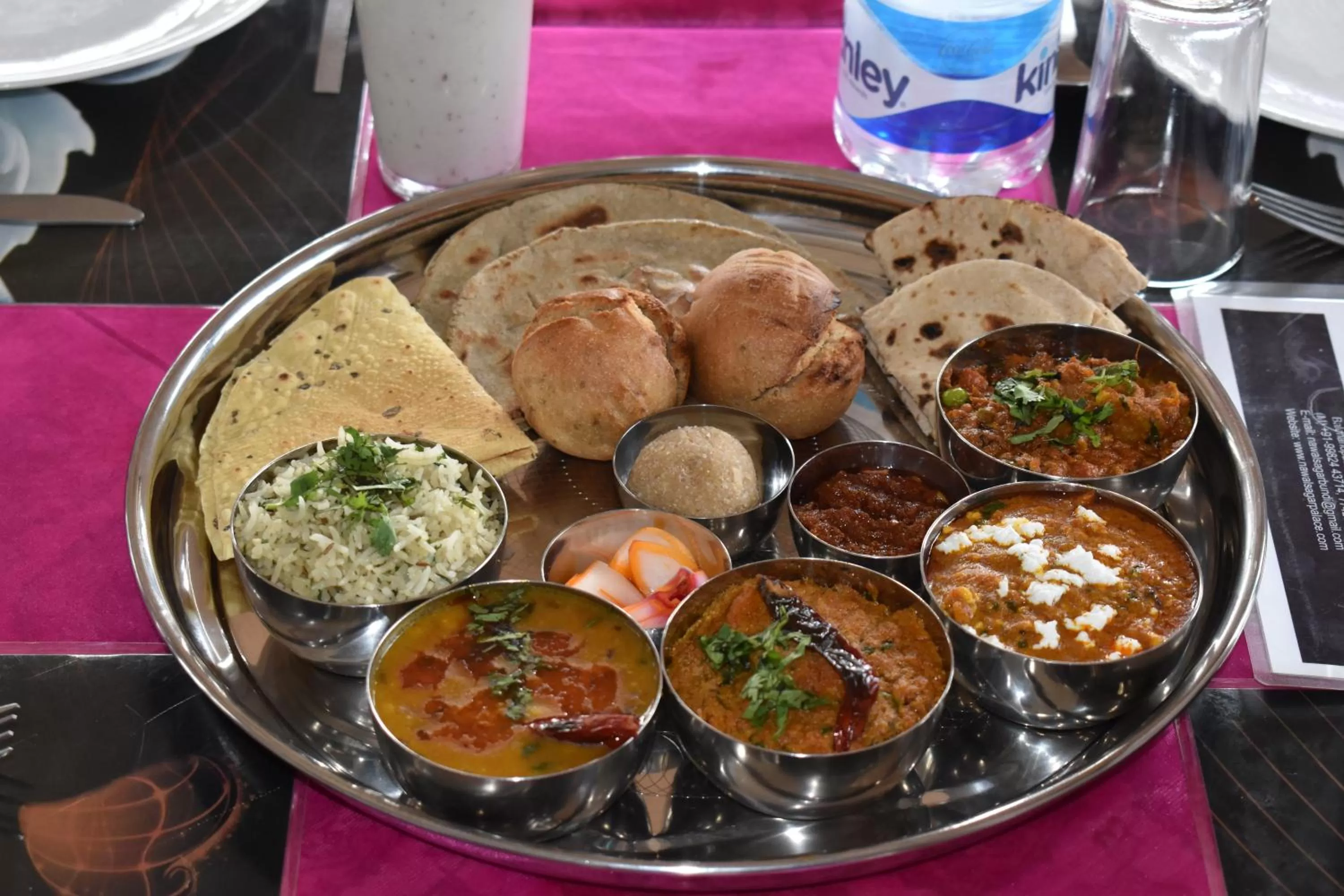 Restaurant/places to eat in Hotel Nawal Sagar Palace - Bundi