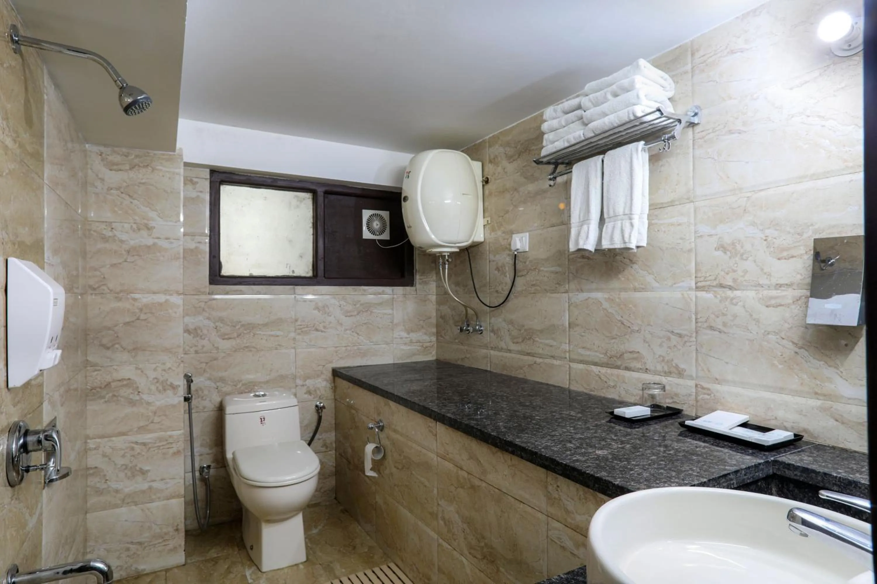 Bathroom in Hotel SunGrace