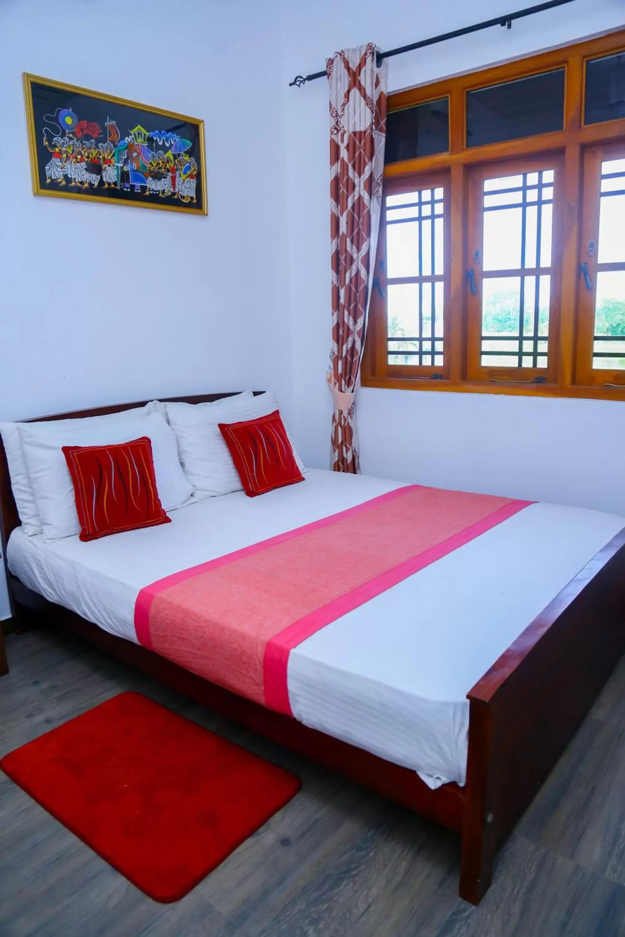 Deluxe Queen Room in Canal Side Guest House Polonnaruwa Deluxe Queen Room in Canal Side Guest House Polonnaruwa