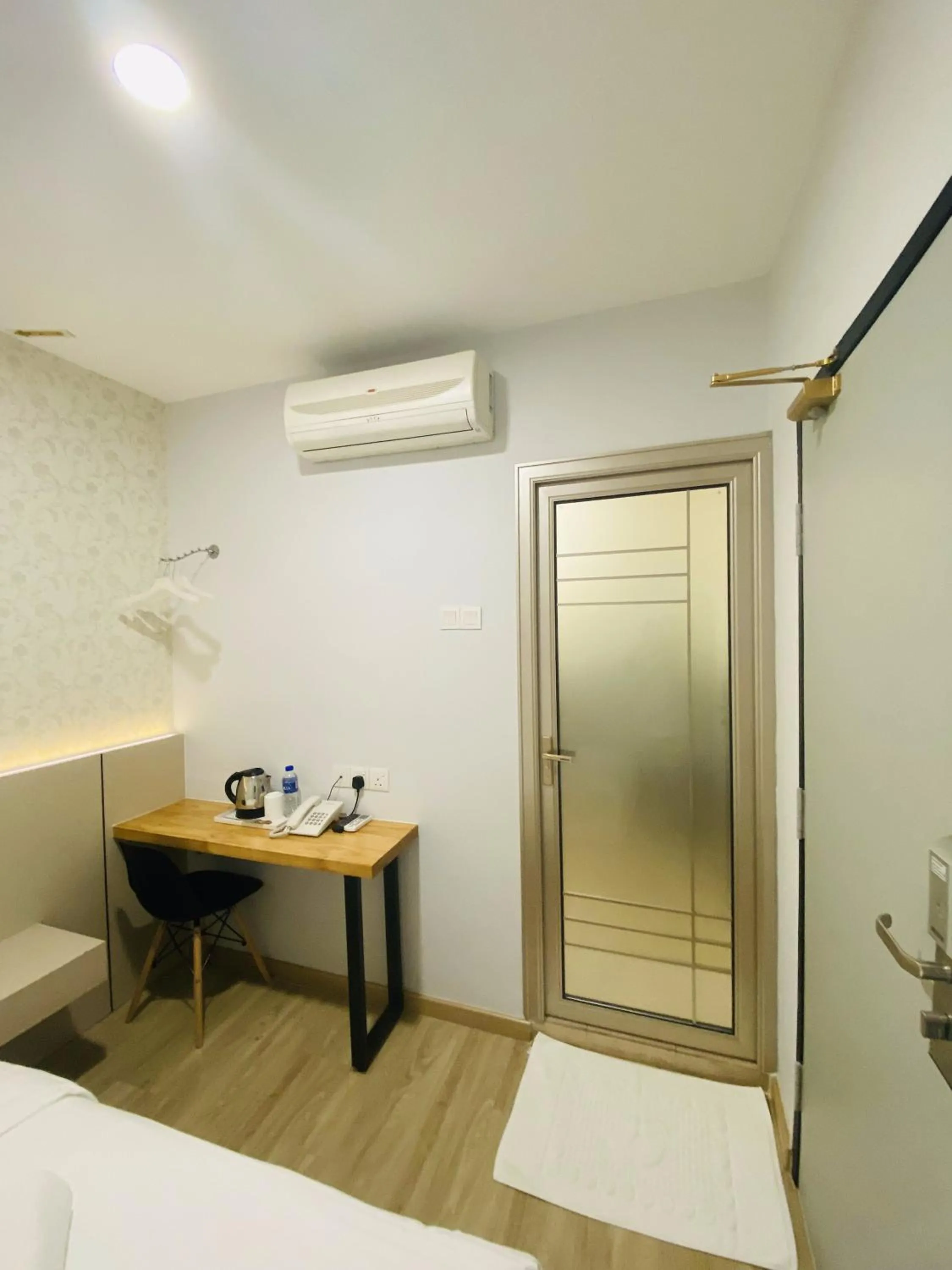 Photo of the whole room in Hotel U and Me