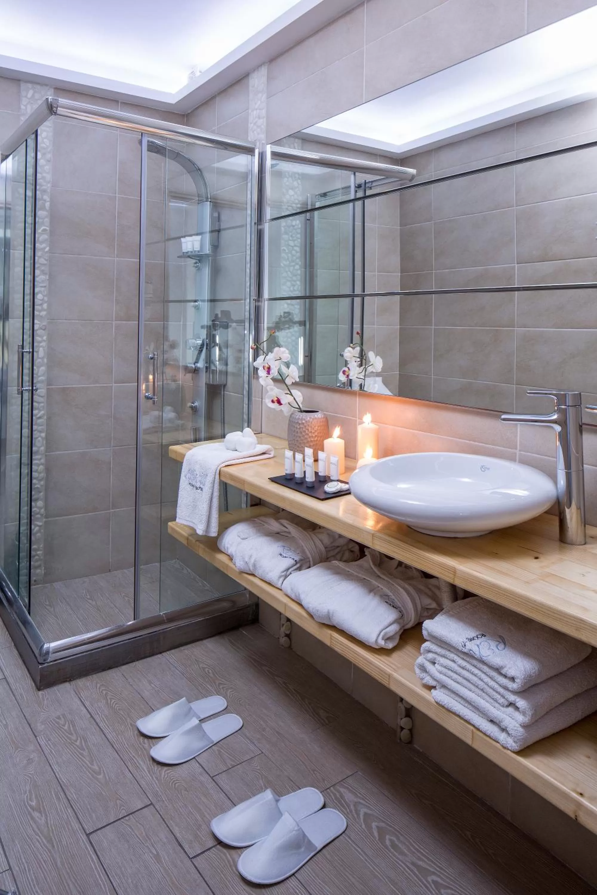 Bathroom in Callia Retreat Suites - Adults Only