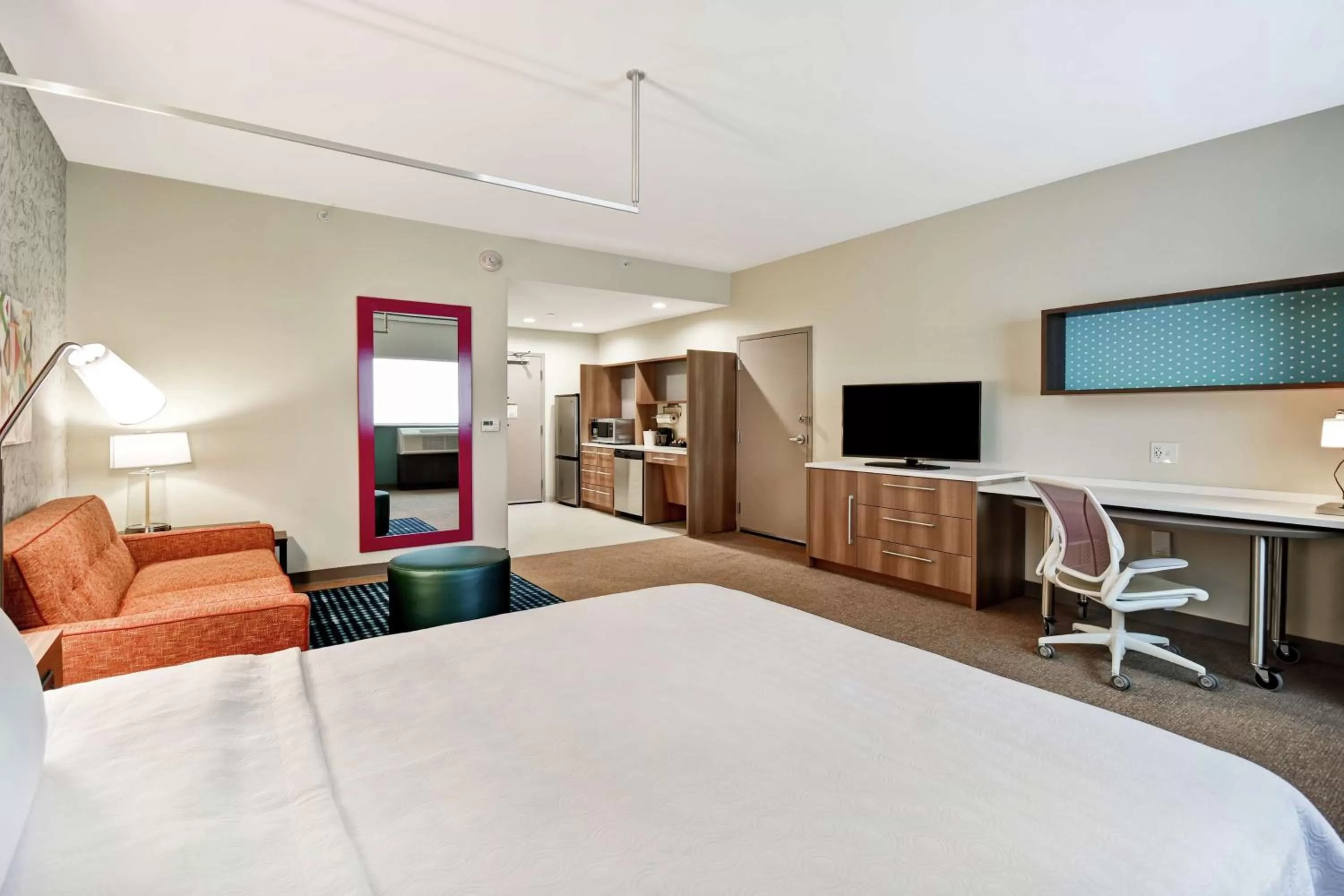 Bedroom, Bed in Home2 Suites By Hilton Columbus Downtown