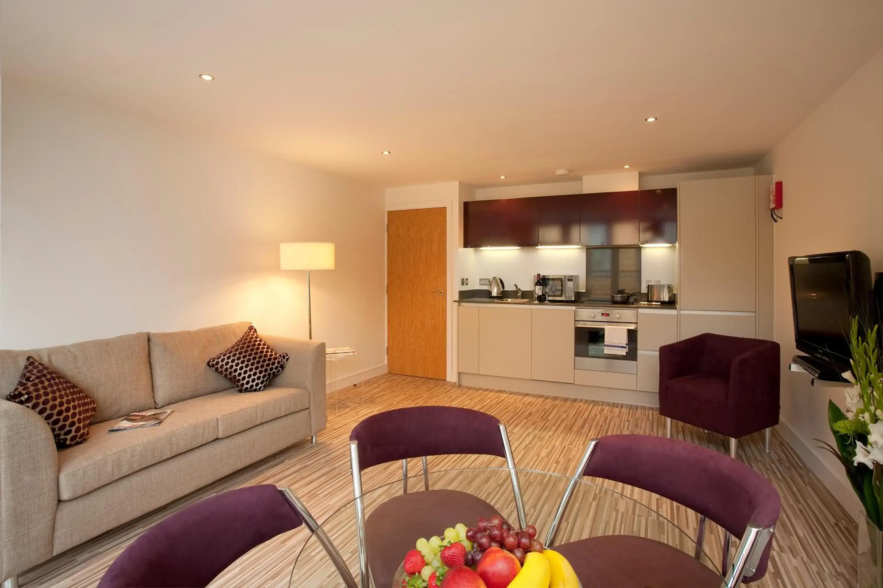 Two-Bedroom Apartment in SACO Holborn – Lamb’s Conduit St Two-Bedroom Apartment in SACO Holborn – Lamb’s Conduit St