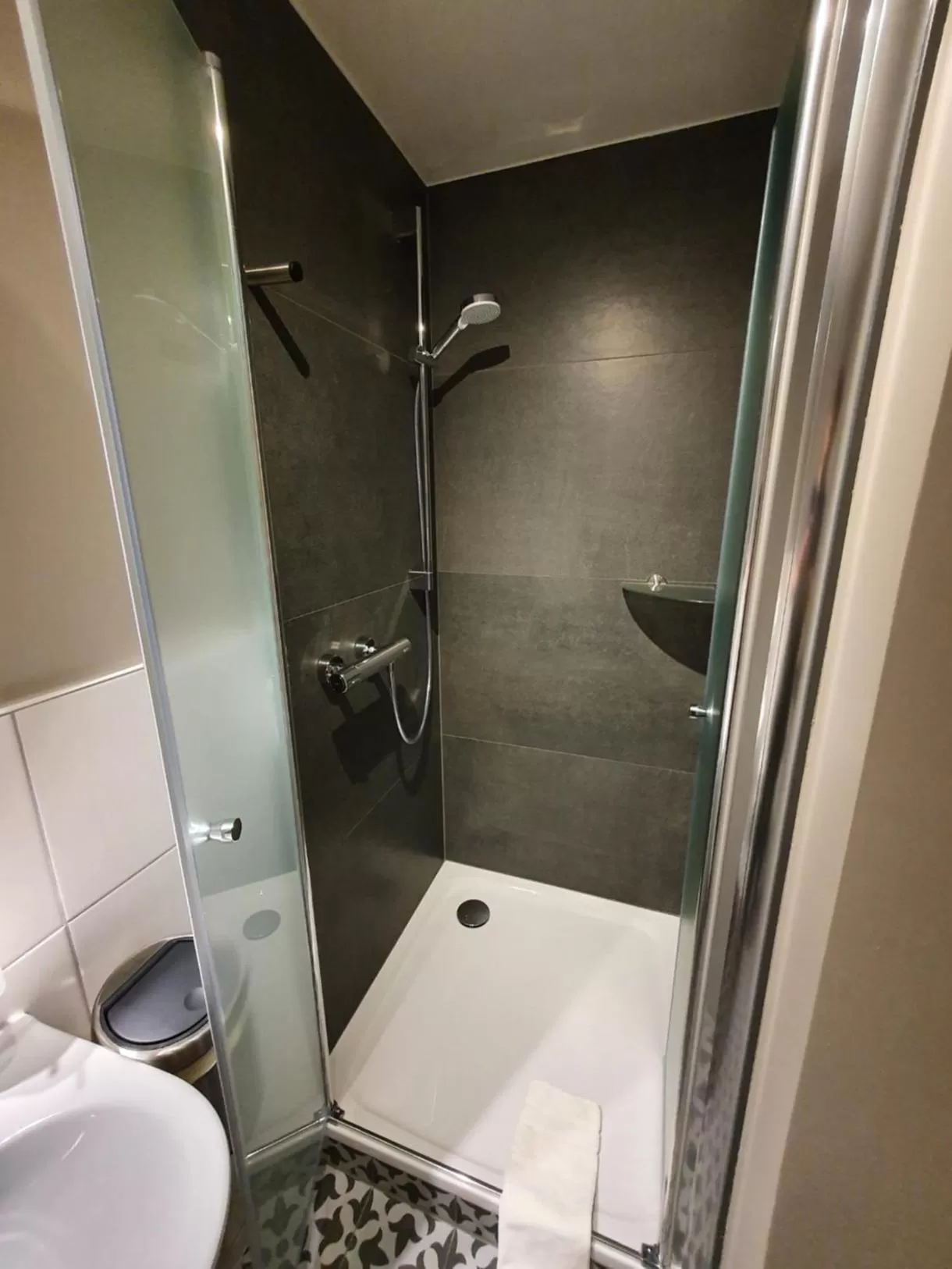 Shower in Wirtshaus & Hotel Zur Alten Brauerei Zapf