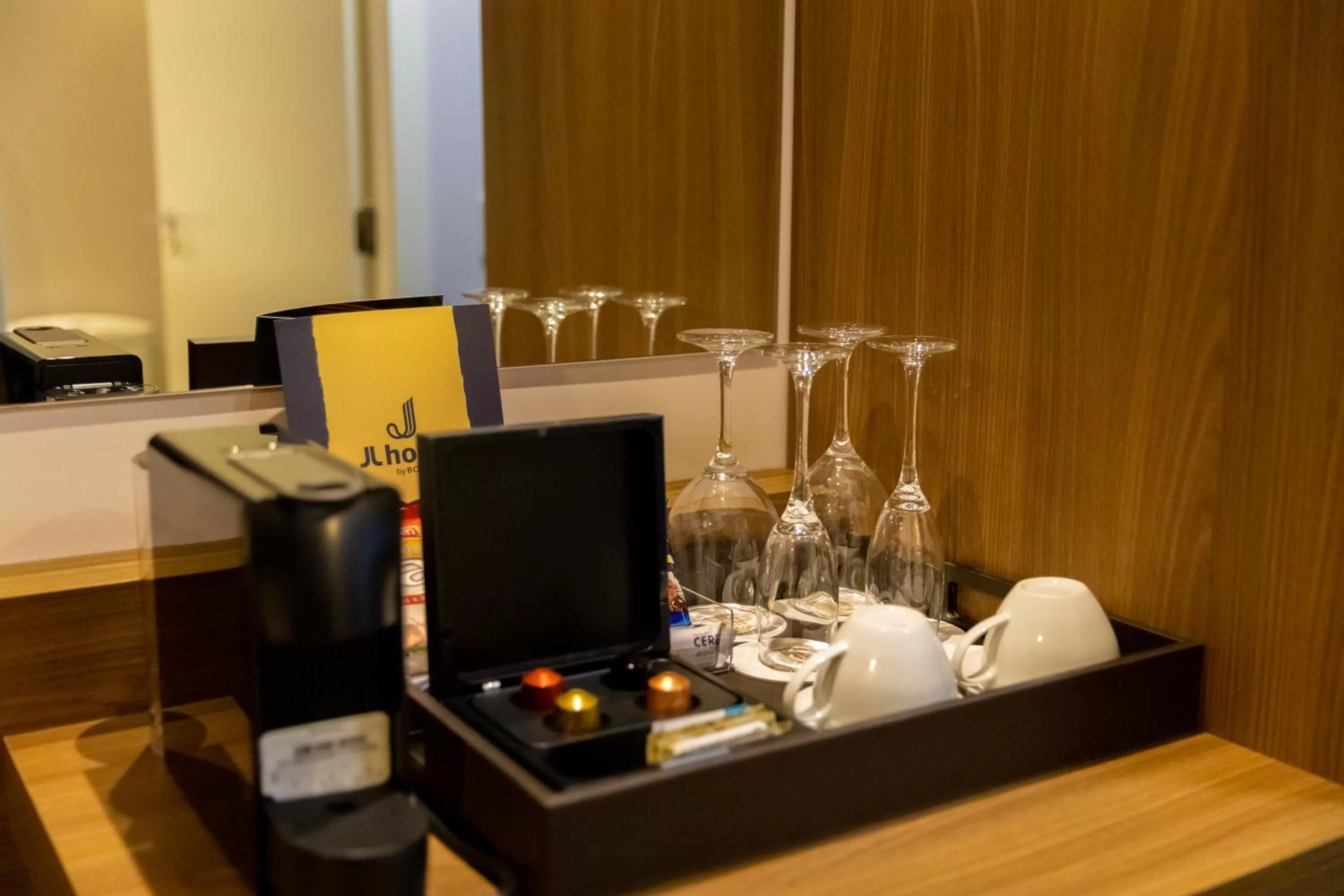 Coffee/tea facilities in JL Hotel by Bourbon