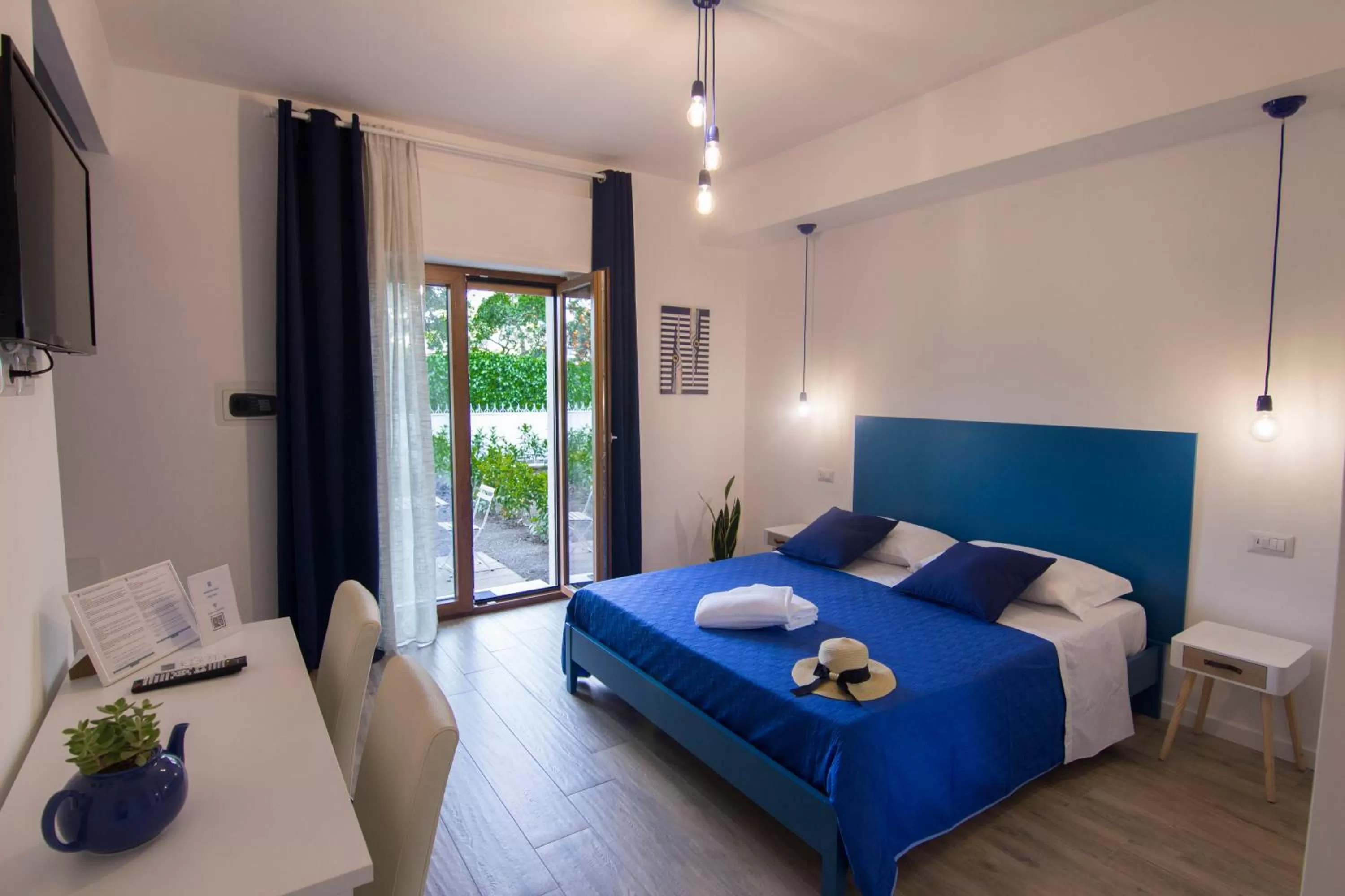 Photo of the whole room, Bed in Maison Ligea