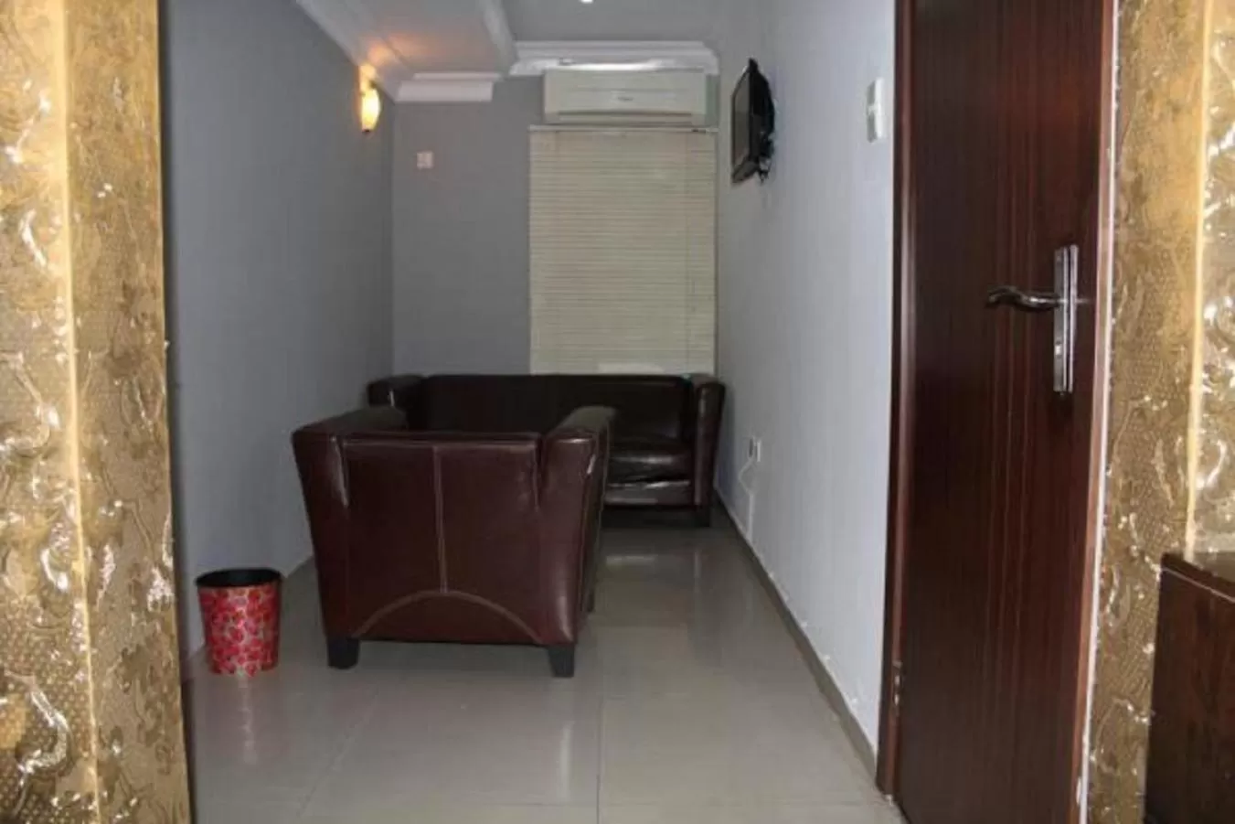 TV and multimedia, Seating Area in TheoDawn Hotels @ Suite 29