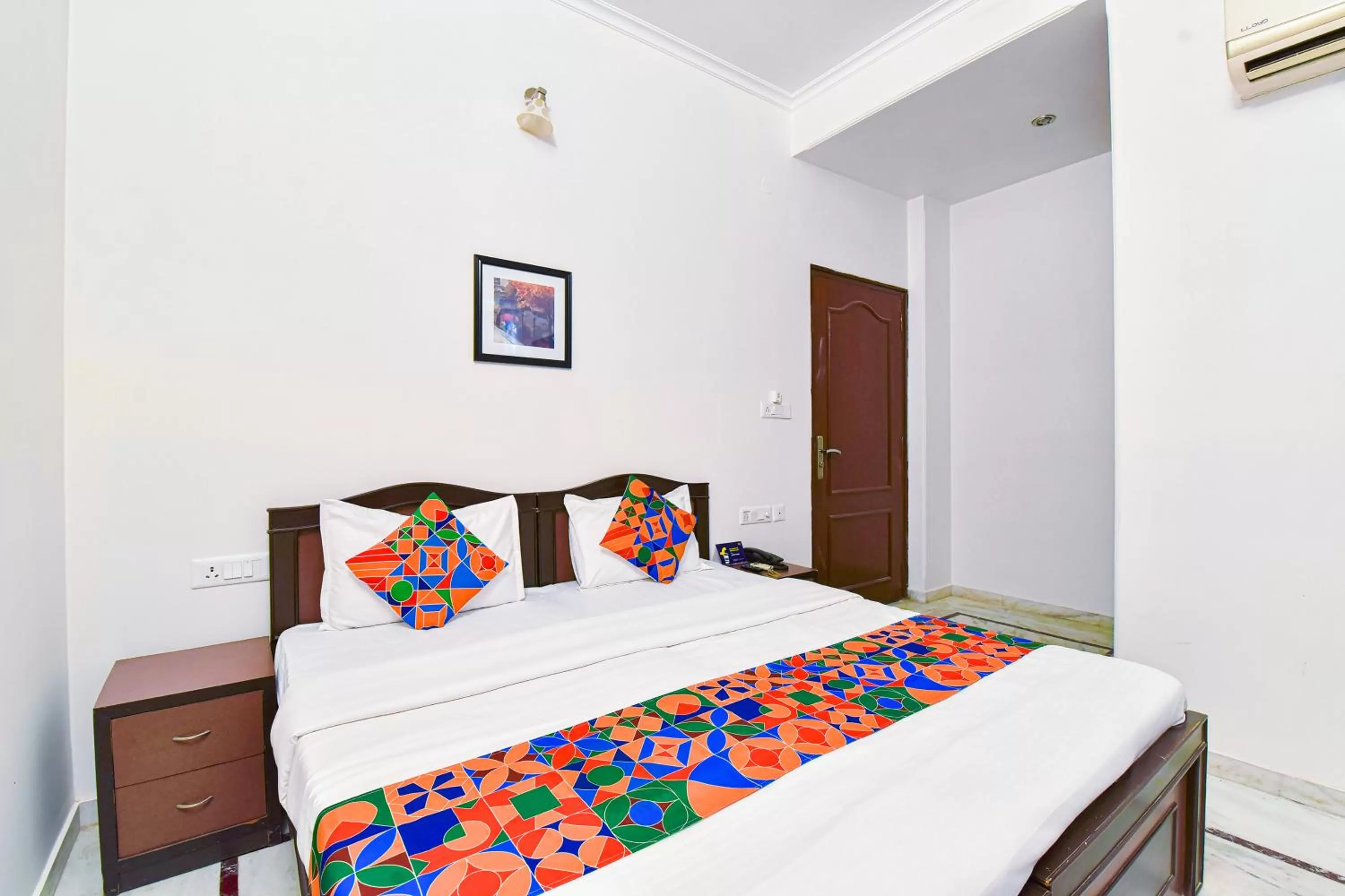 Bedroom, Bed in FabHotel Gitanjali