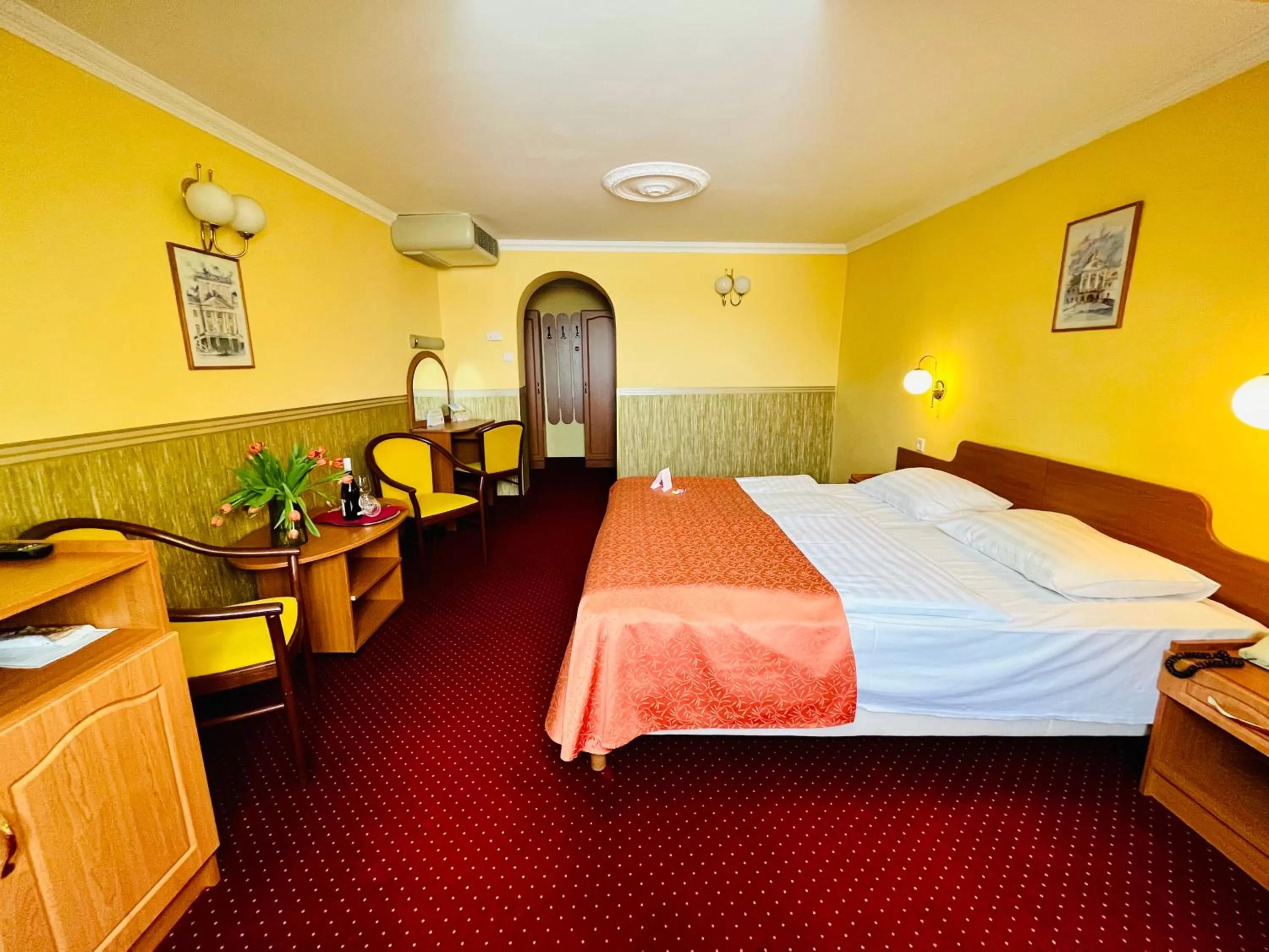 Standard Double or Twin Room in Hotel Korona Wellness, Rendezvény és Borszálloda