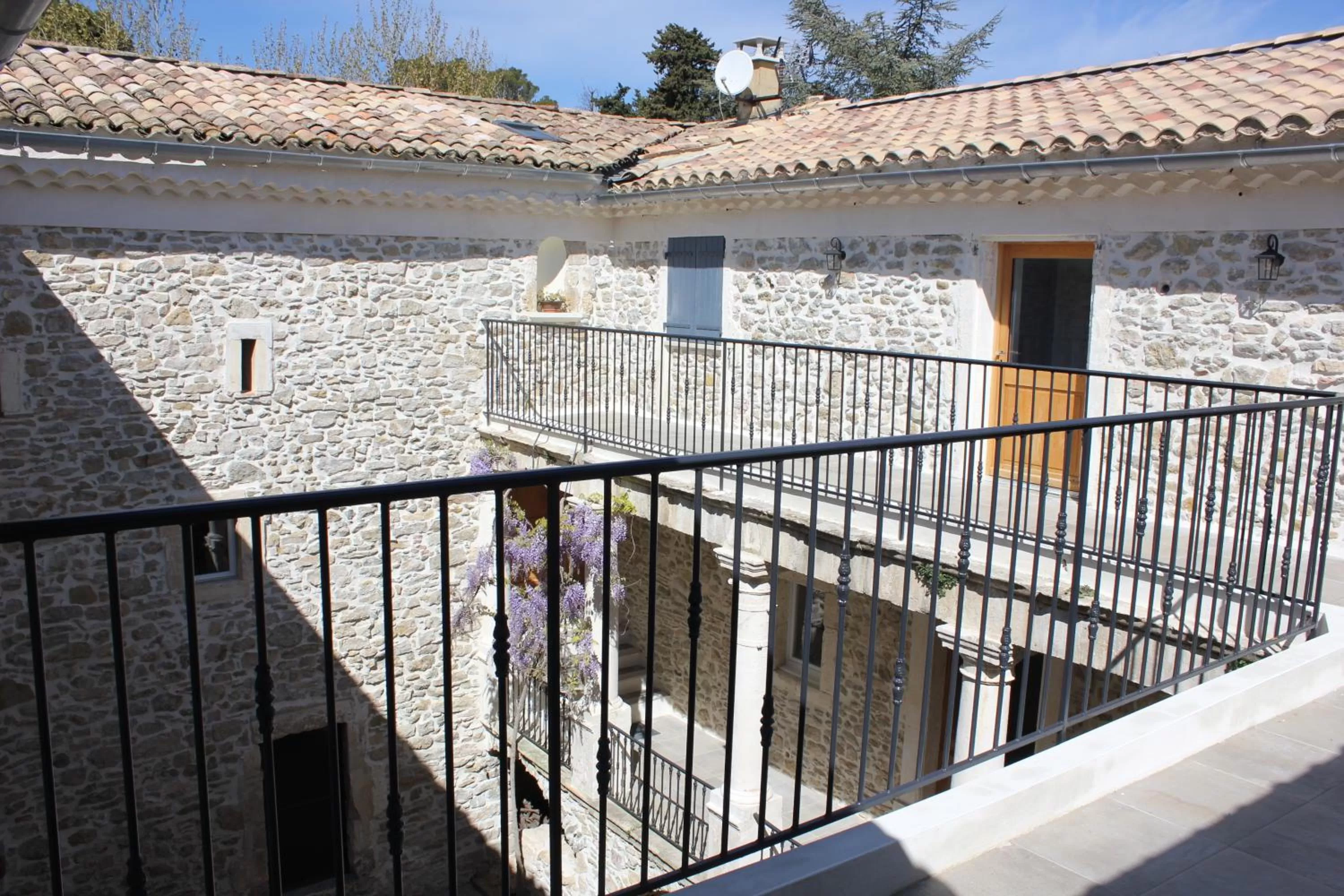 Property building in DOMAINE FORVENT