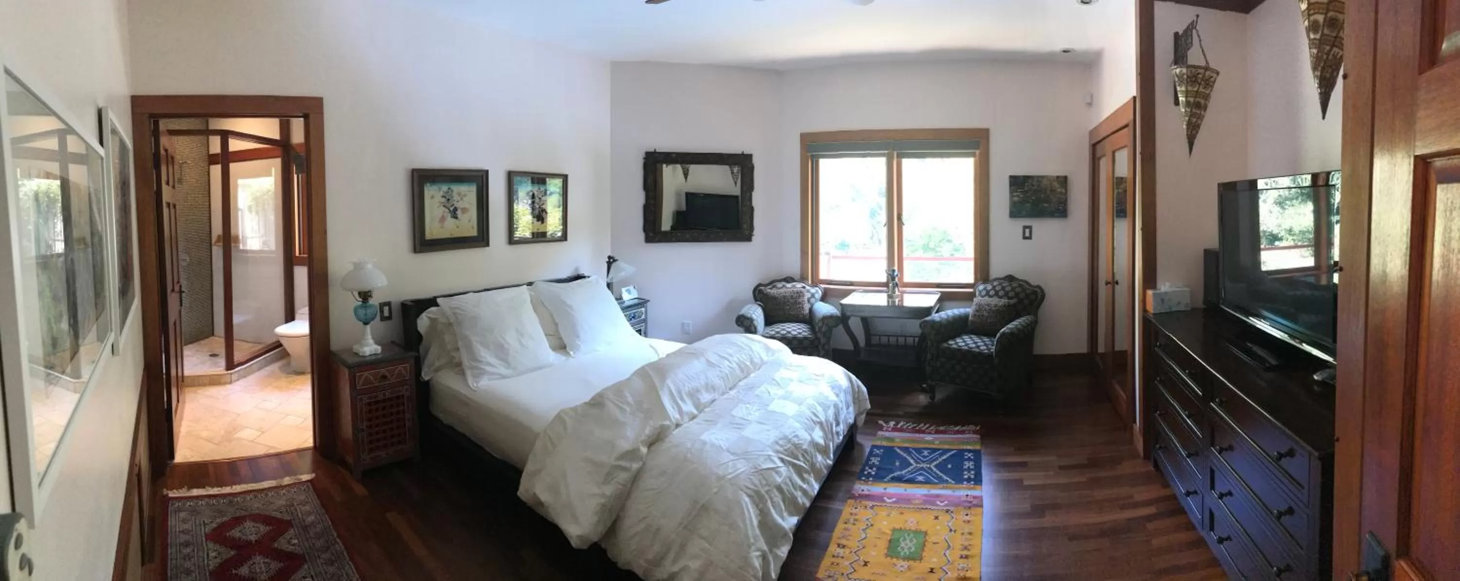 East Hampton Art House Bed and Breakfast