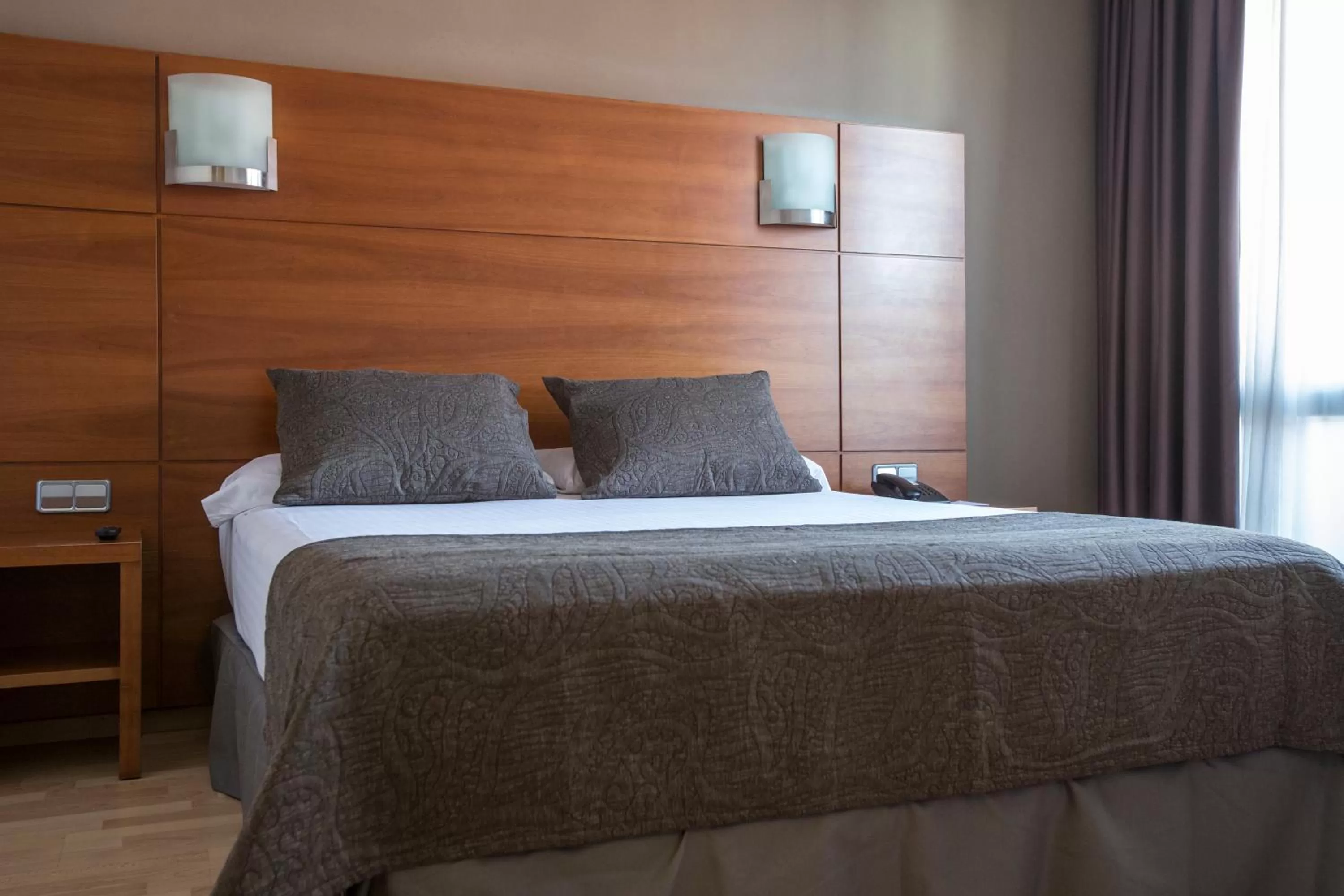 Bed in Hotel Via Augusta