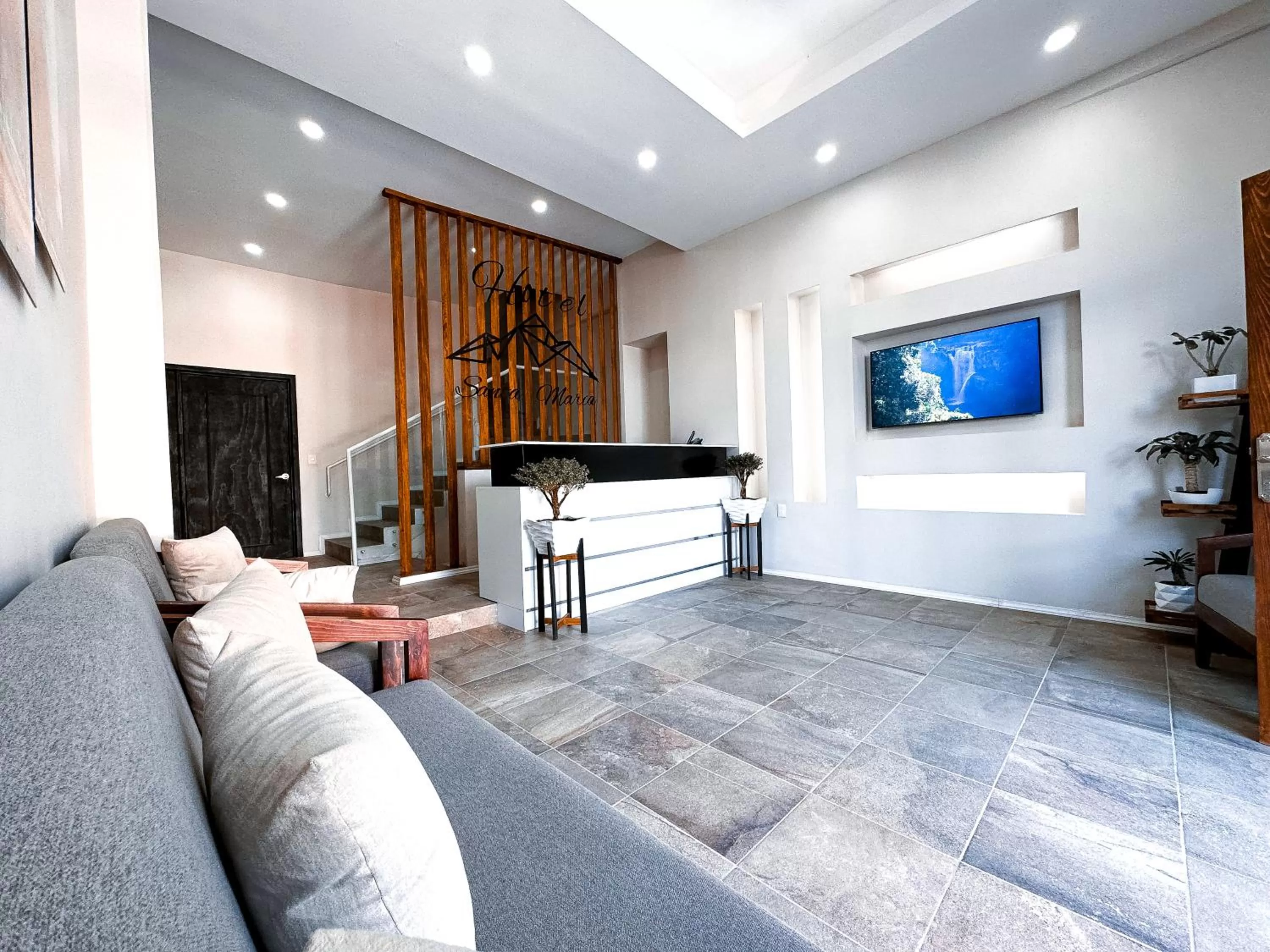 Lobby or reception in Hotel Santa María