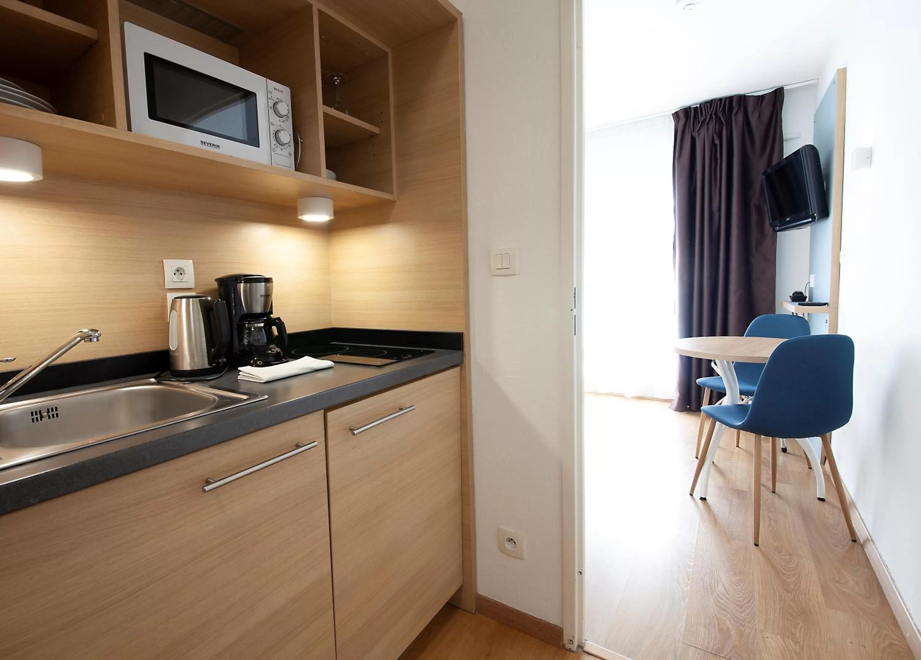 Kitchen or kitchenette in Residhome Clermont Ferrand Gergovia