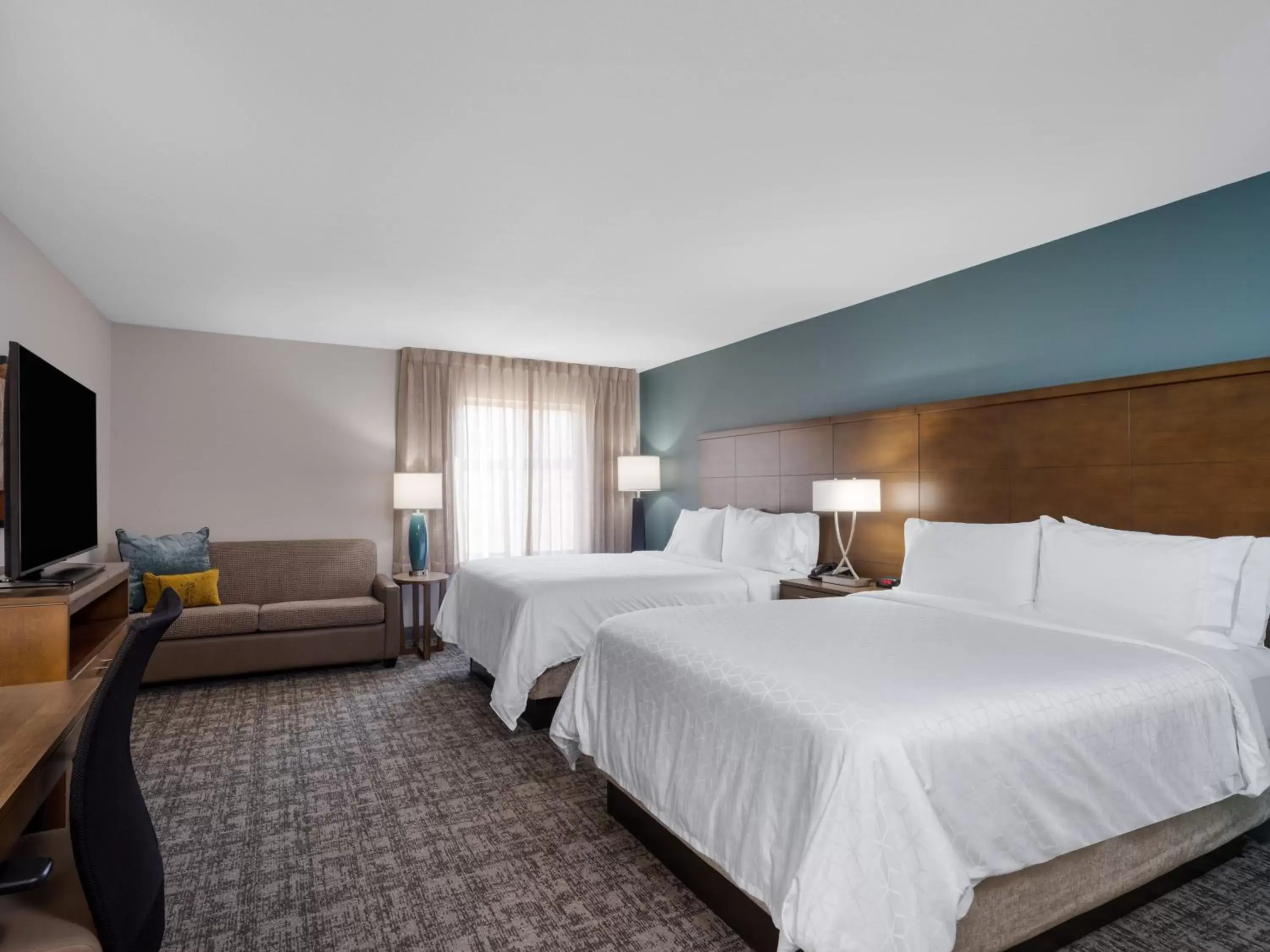 Studio Queen Suite with Two Queen Beds - Communications Accessible in Staybridge Suites - Sioux City Southeast by IHG Studio Queen Suite with Two Queen Beds - Communications Accessible in Staybridge Suites - Sioux City Southeast by IHG