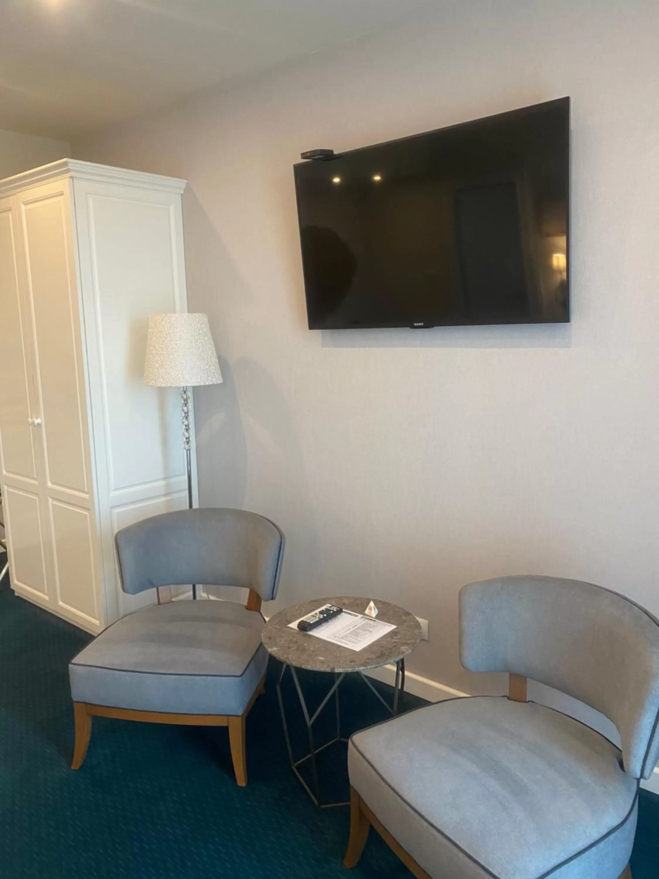 TV and multimedia in Hotel Residence Promenade