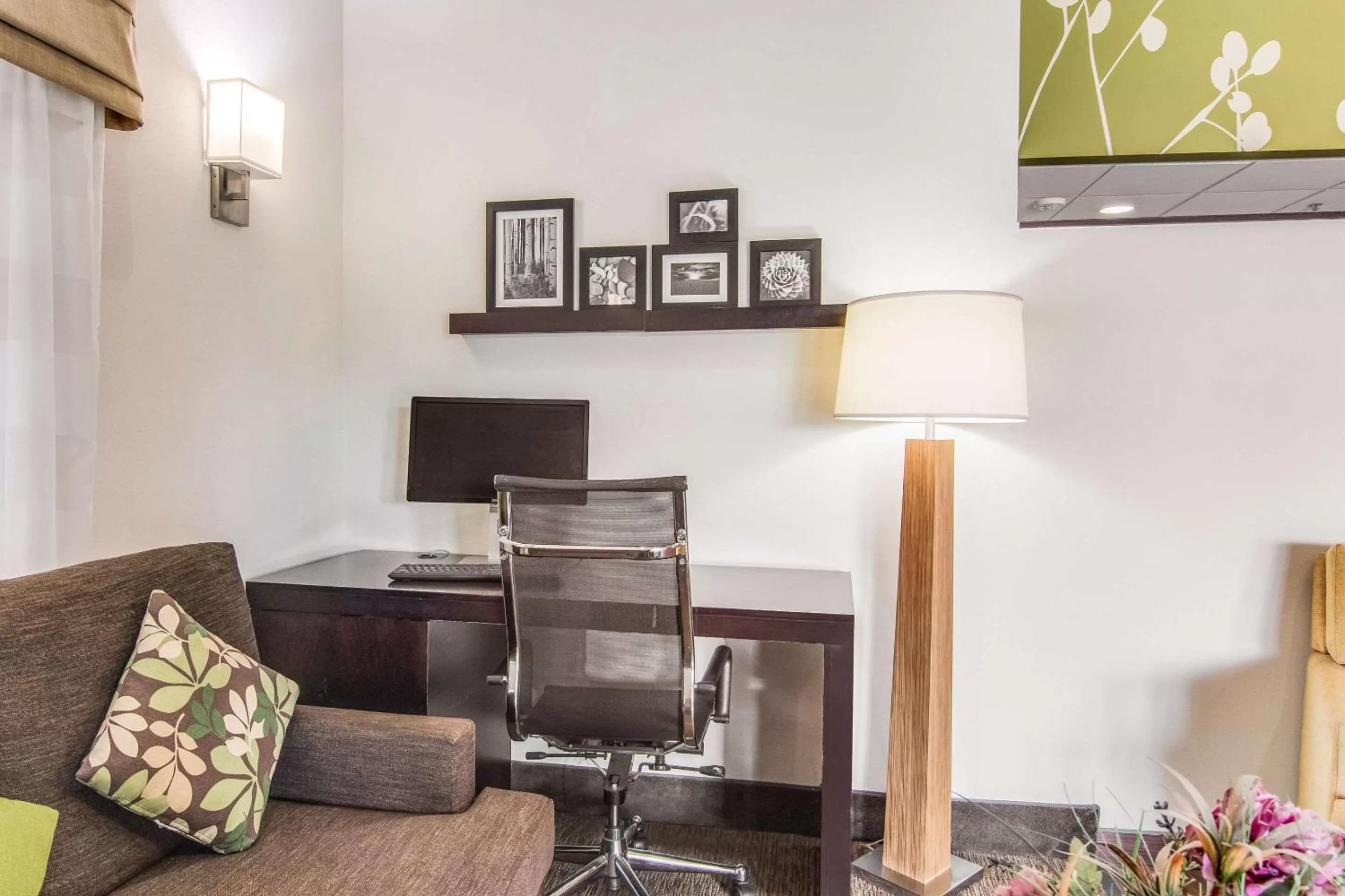 On site in Sleep Inn Austintown - Youngstown, West