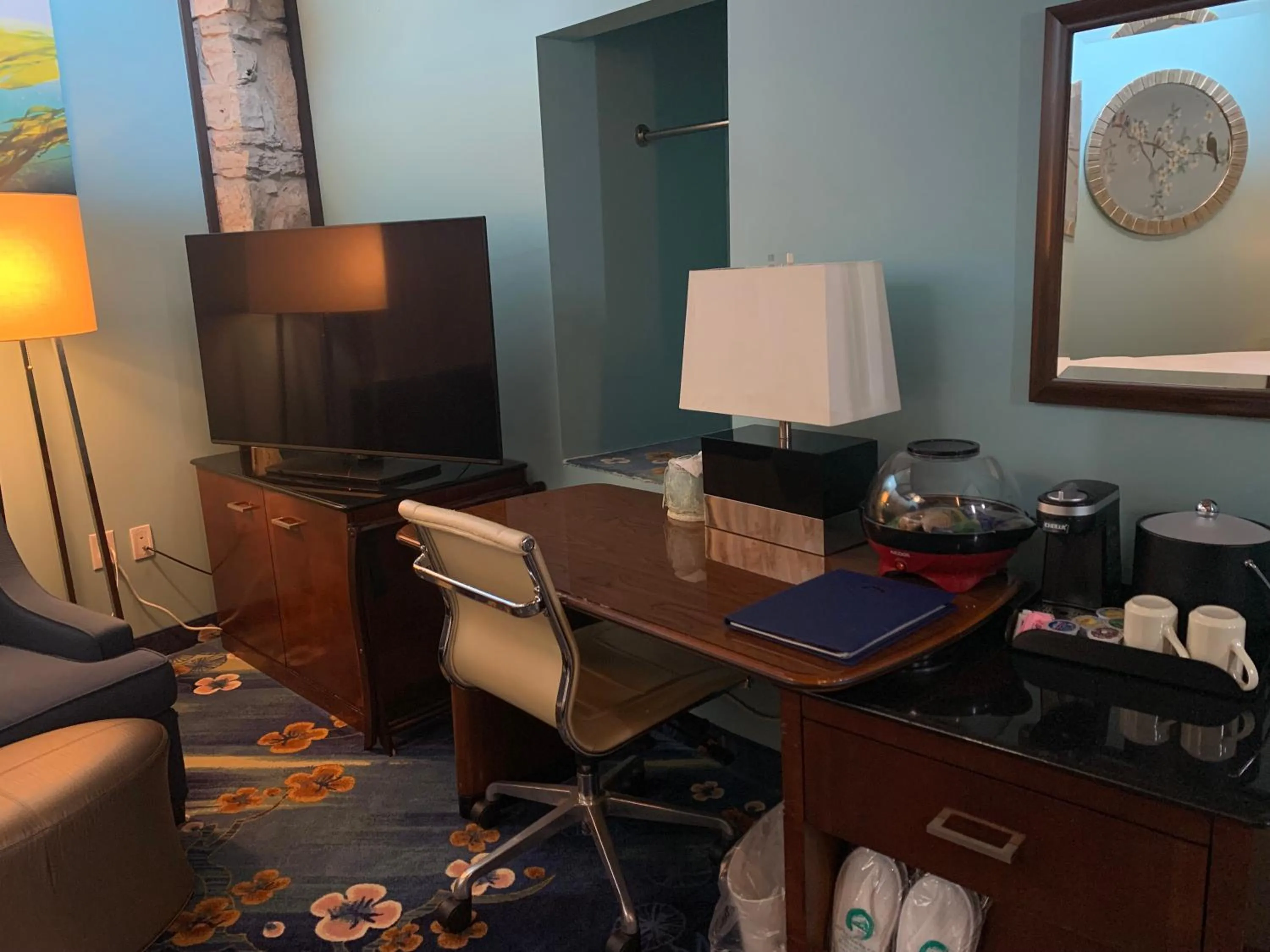 TV and multimedia, TV/Entertainment Center in Wangshi China Palace