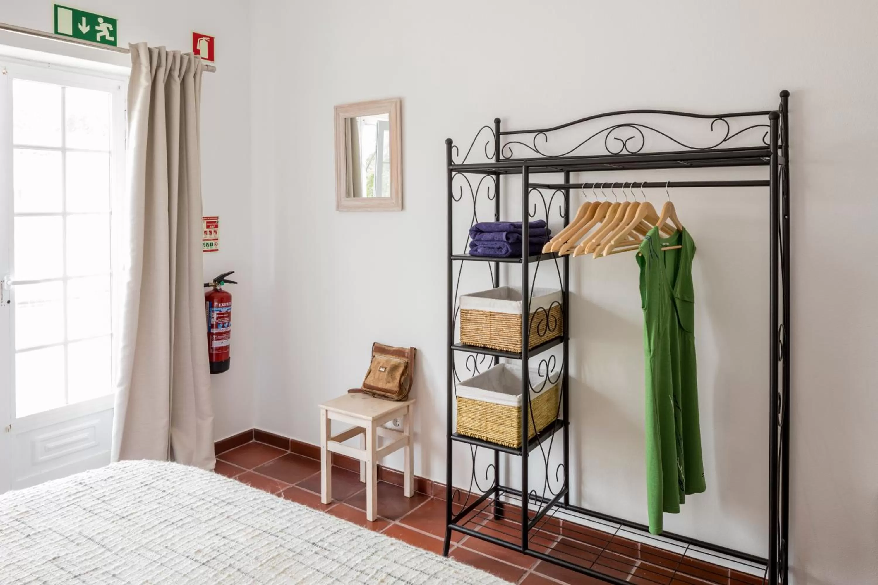 Decorative detail, Bed in Quinta do Pé Descalço - Country Guesthouse in Sintra