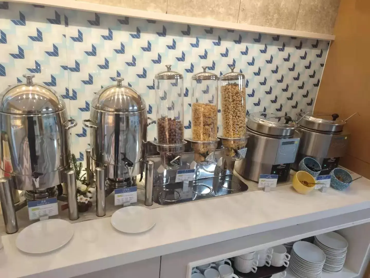 Holiday Inn Express Shanghai Kangqiao by IHG Holiday Inn Express Shanghai Kangqiao by IHG