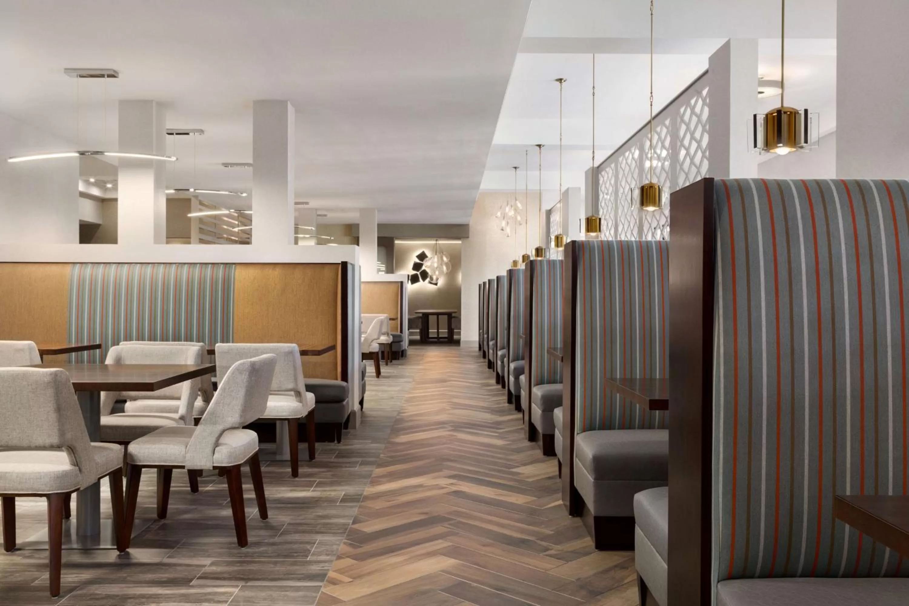 Restaurant/places to eat in Embassy Suites by Hilton McAllen Convention Center