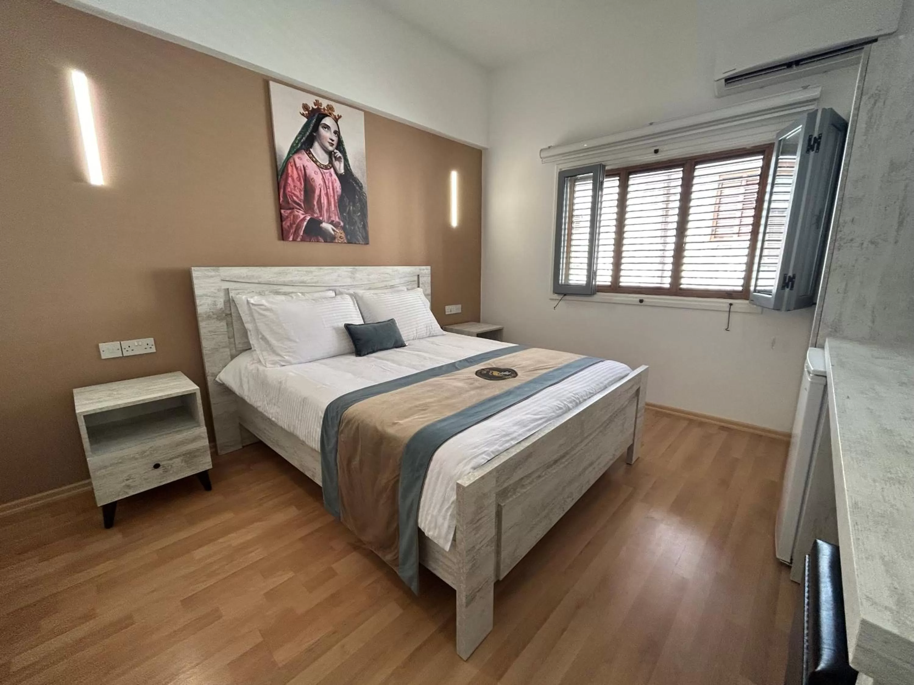 Bed in Royal Goddess Guest House, Walled City