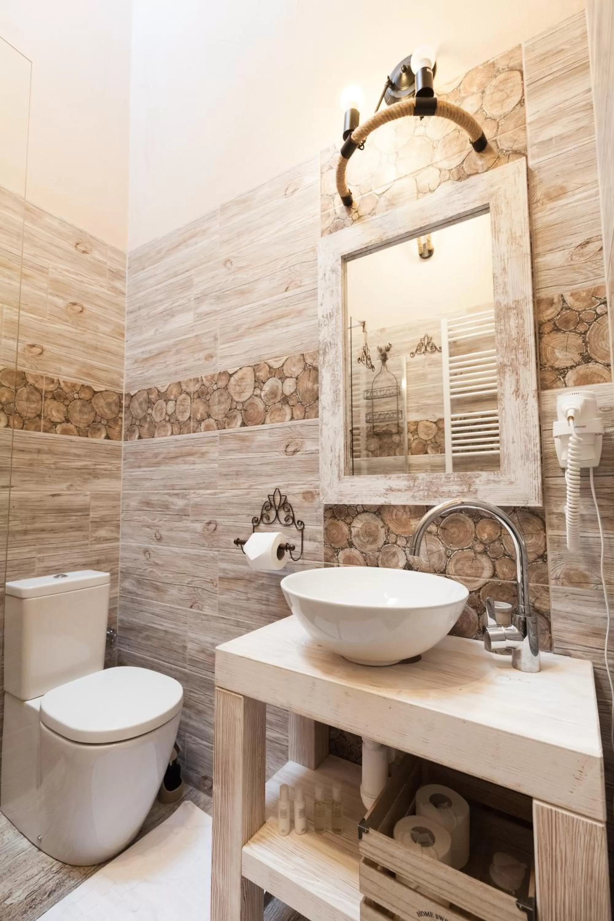 Toilet in Chalets CEDER 1