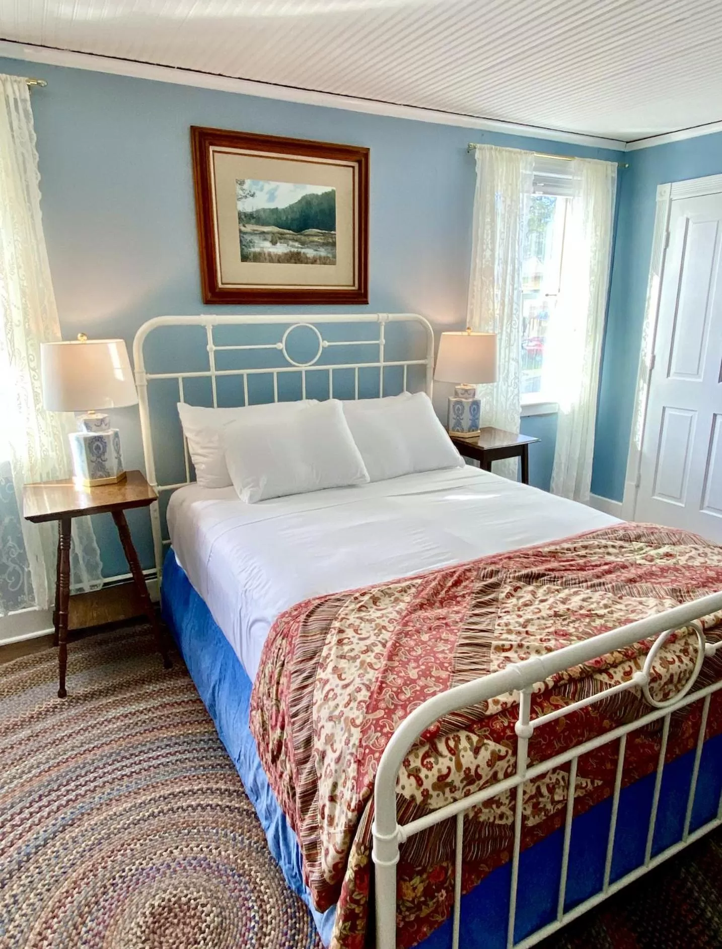 Bedroom, Bed in Orcas Hotel