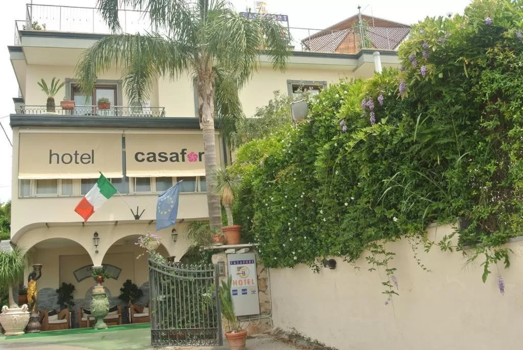 Property Building in Hotel Le Pinede Vistamare