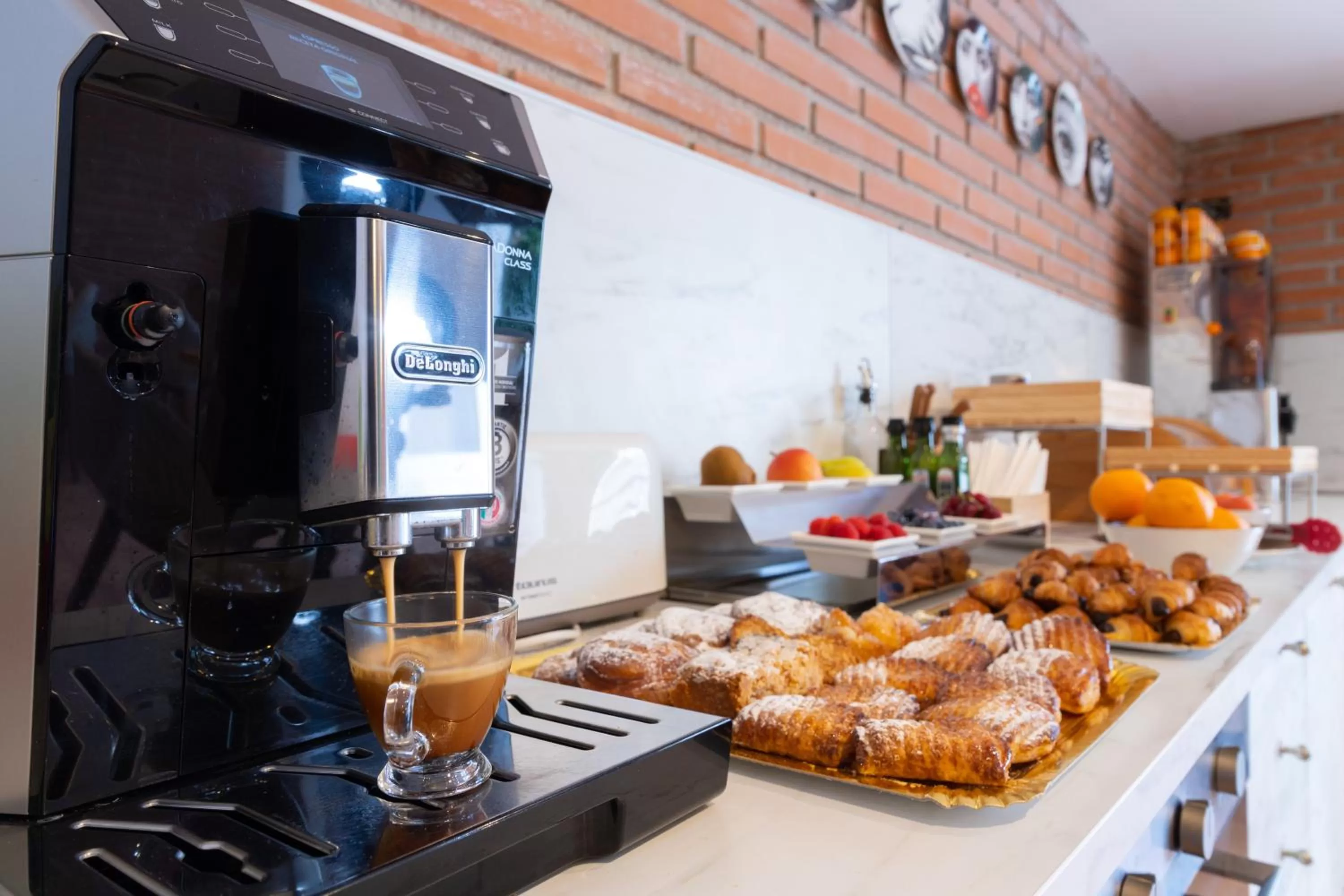 Communal kitchen in Antonio's House
