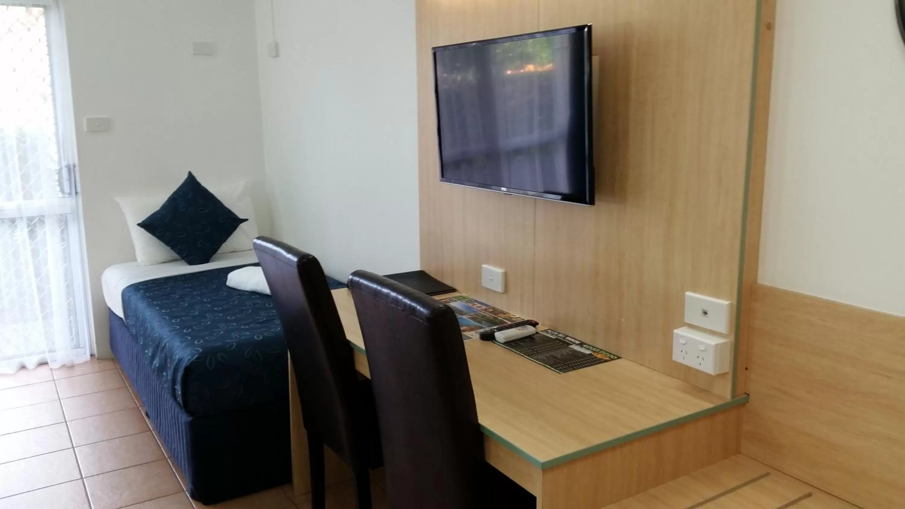 TV and multimedia in Cairns Gateway Resort