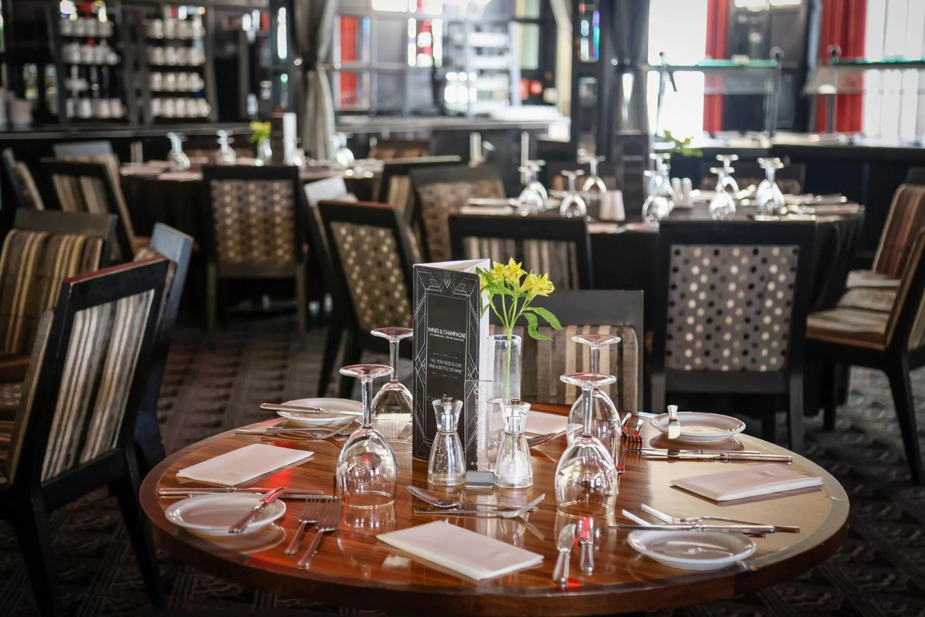 Restaurant/places to eat in Cumberland Hotel - OCEANA COLLECTION