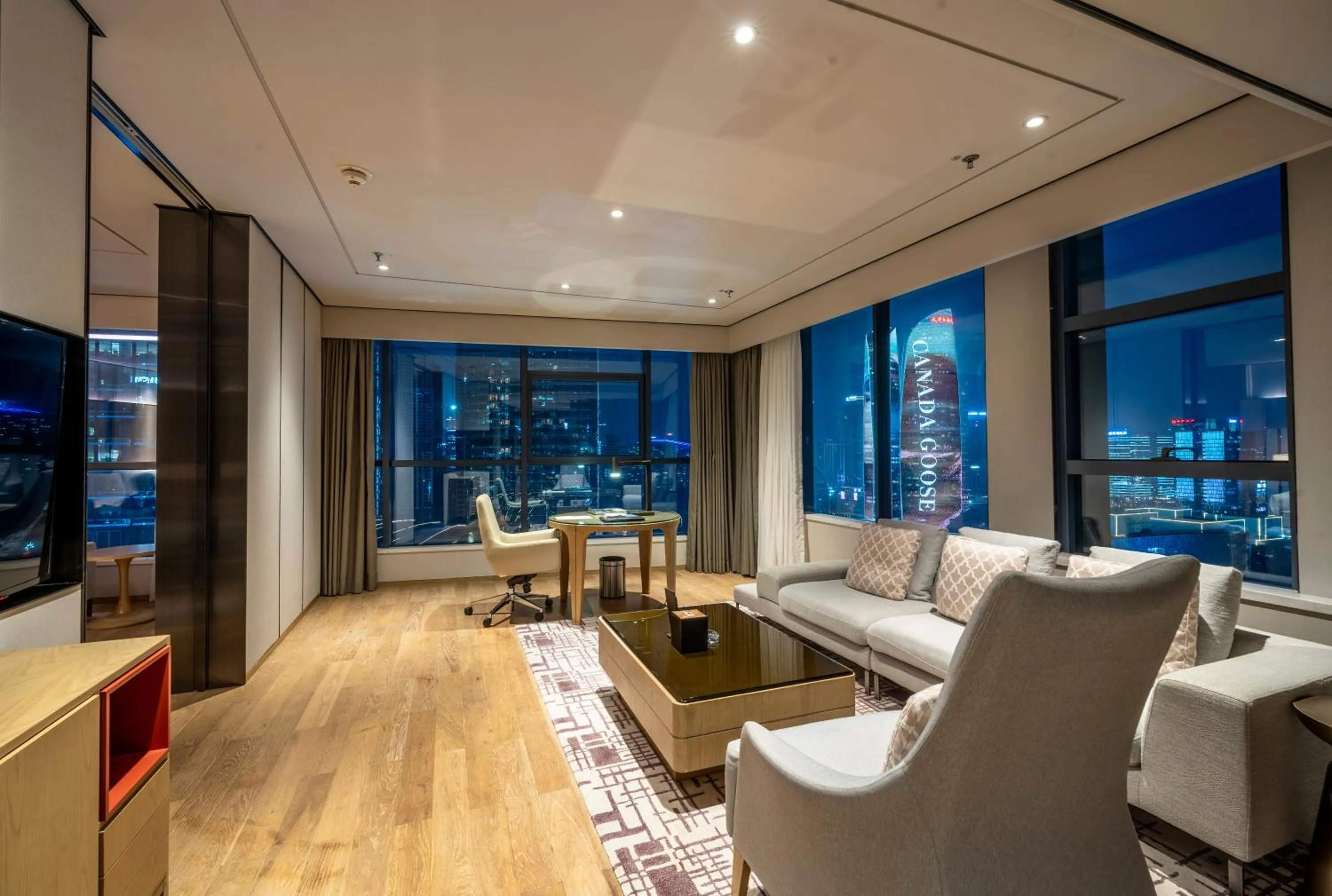 Living room, Seating Area in Chengdu Marriott Hotel Financial Centre