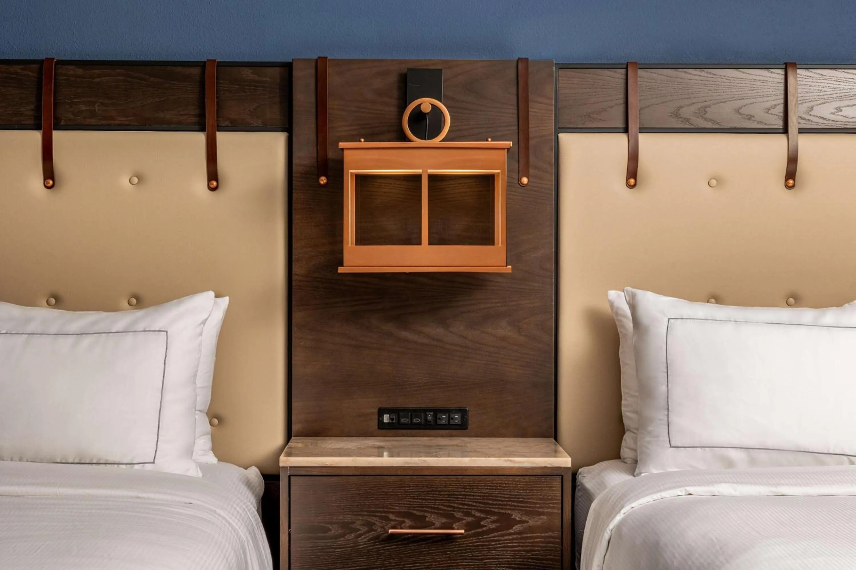 Bed in Hotel Westport Kansas City, Tapestry Collection by Hilton