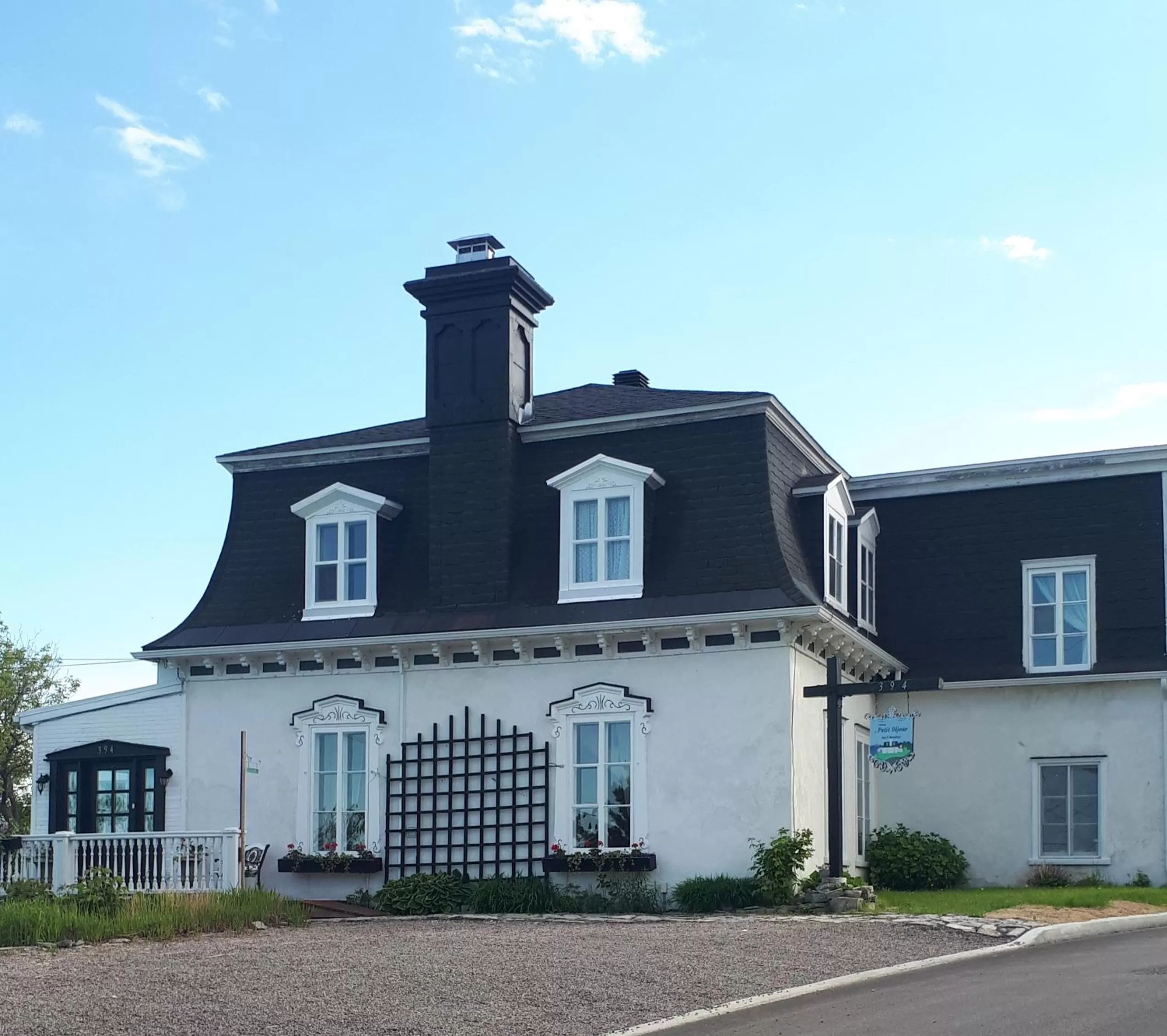 Property building in Auberge le Petit Séjour