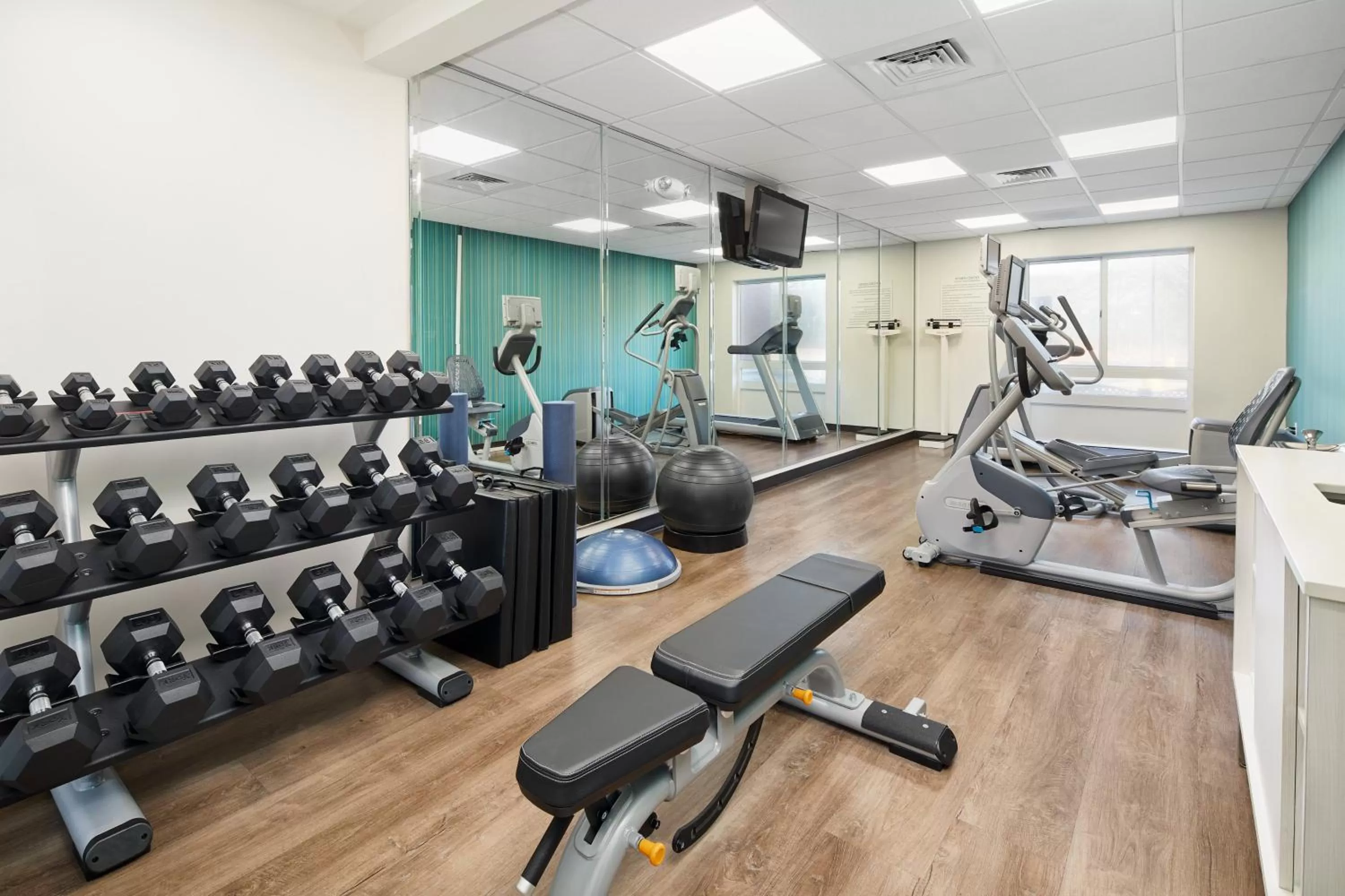 Fitness centre/facilities in Holiday Inn Express & Suites - Spartanburg-North by IHG