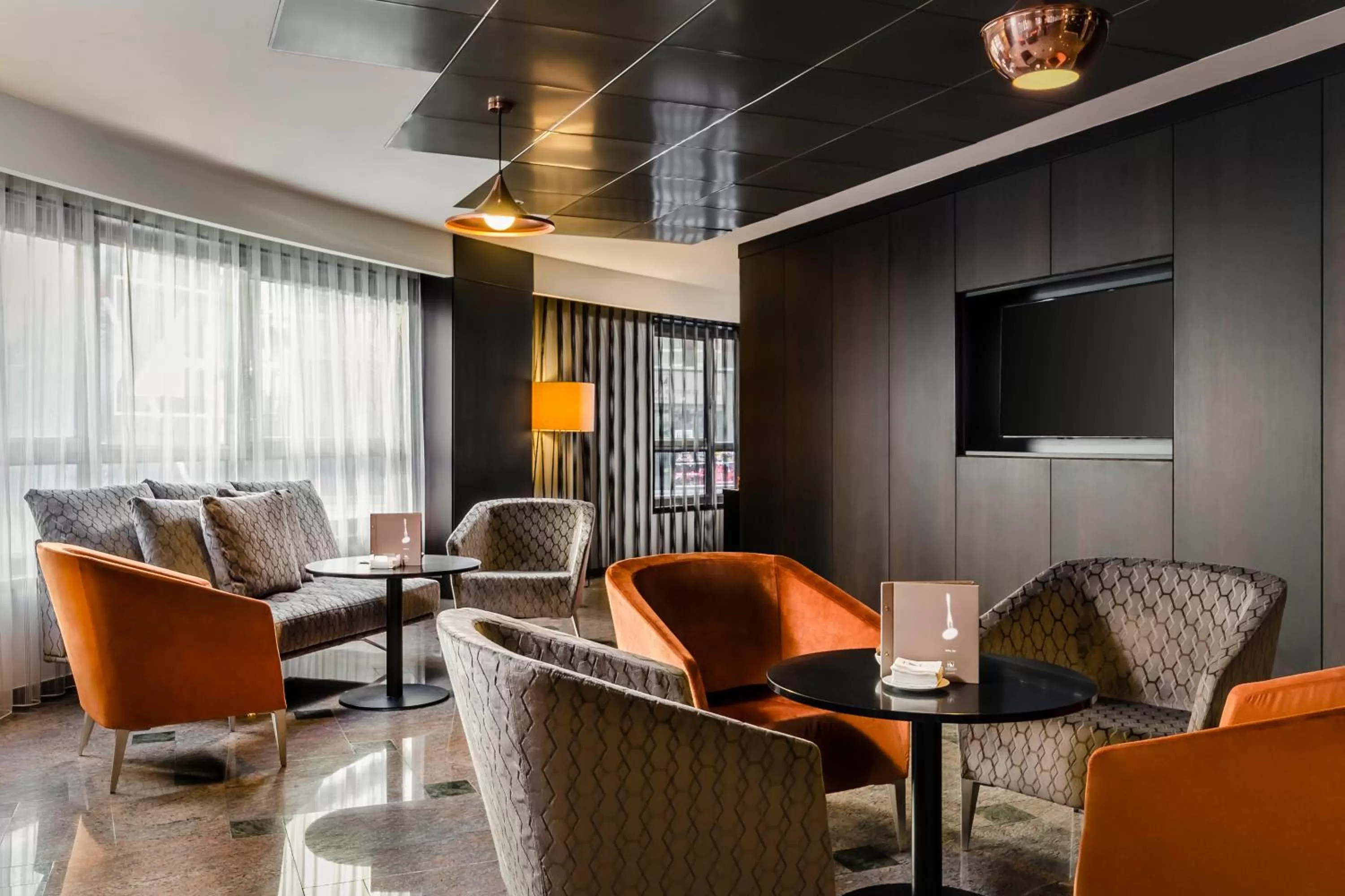 Lounge or bar in Eurostars Andorra