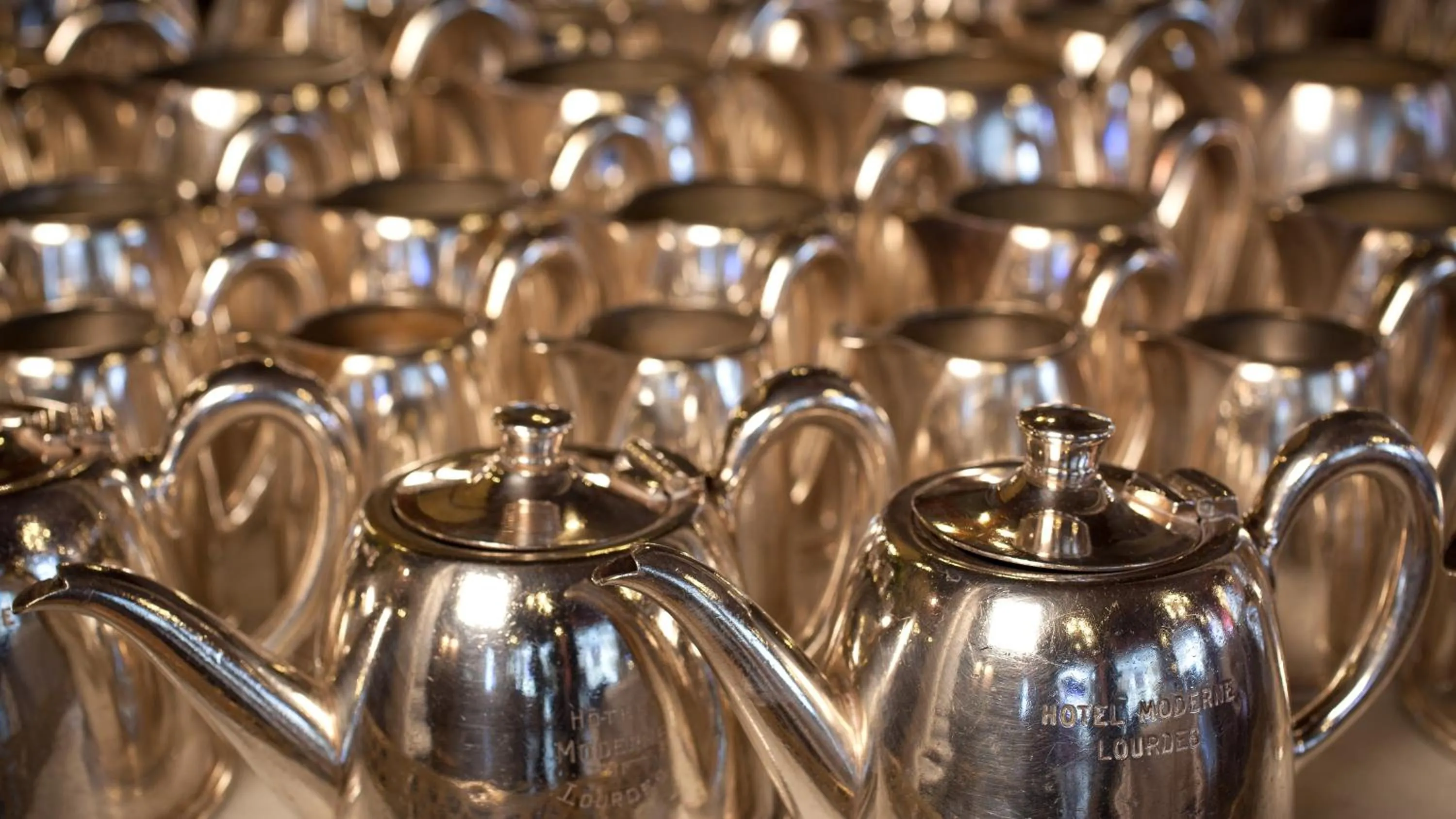 Decorative detail in Grand Hôtel Moderne