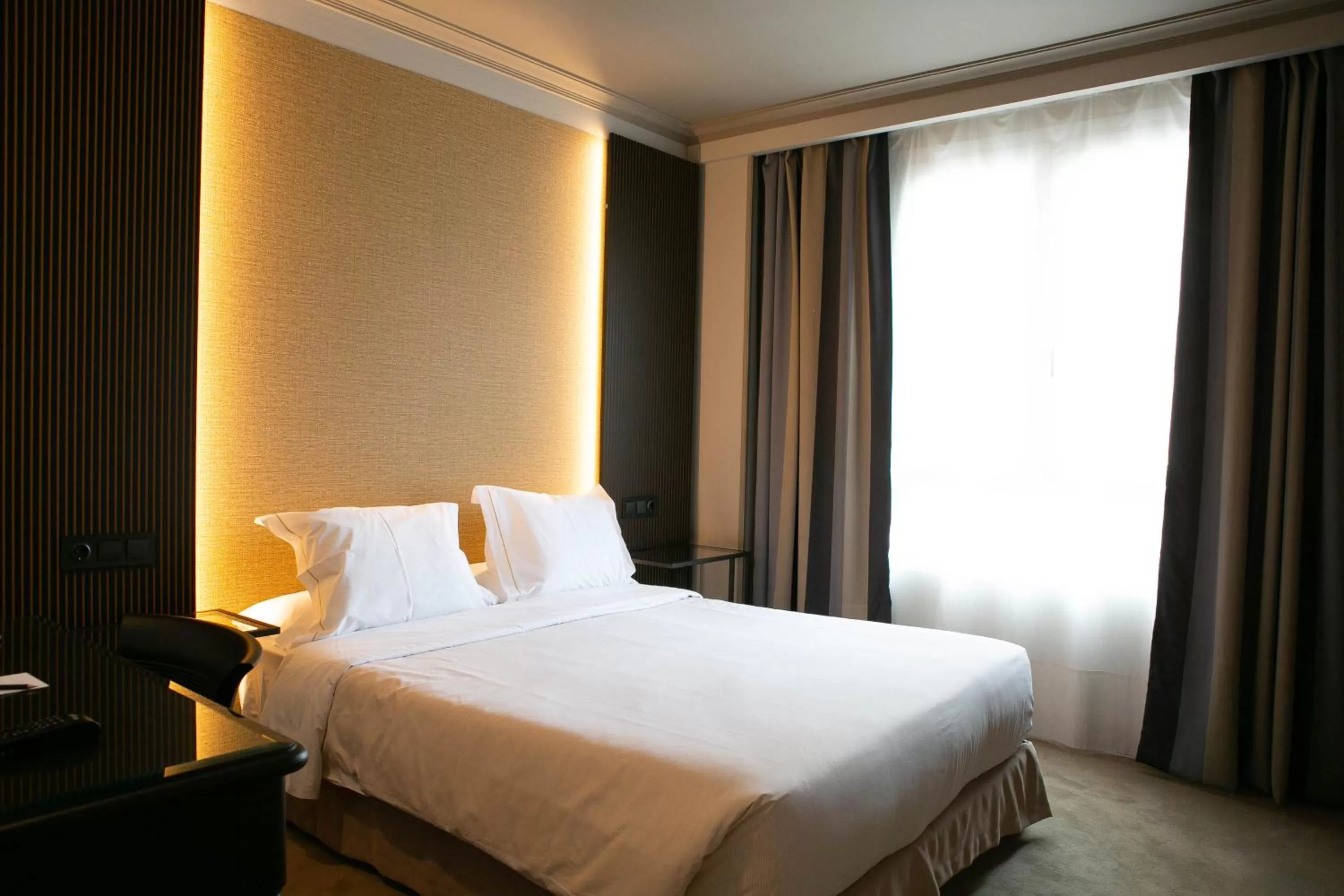 Bed in Hotel Sercotel Ciudad de Oviedo