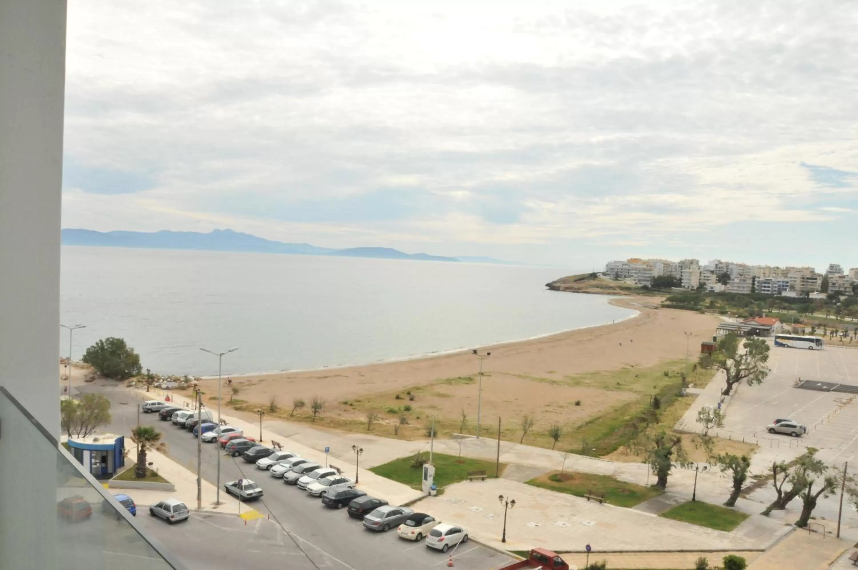 Day in Hotel Avra by Smile hotels - Free Airport Shuttle