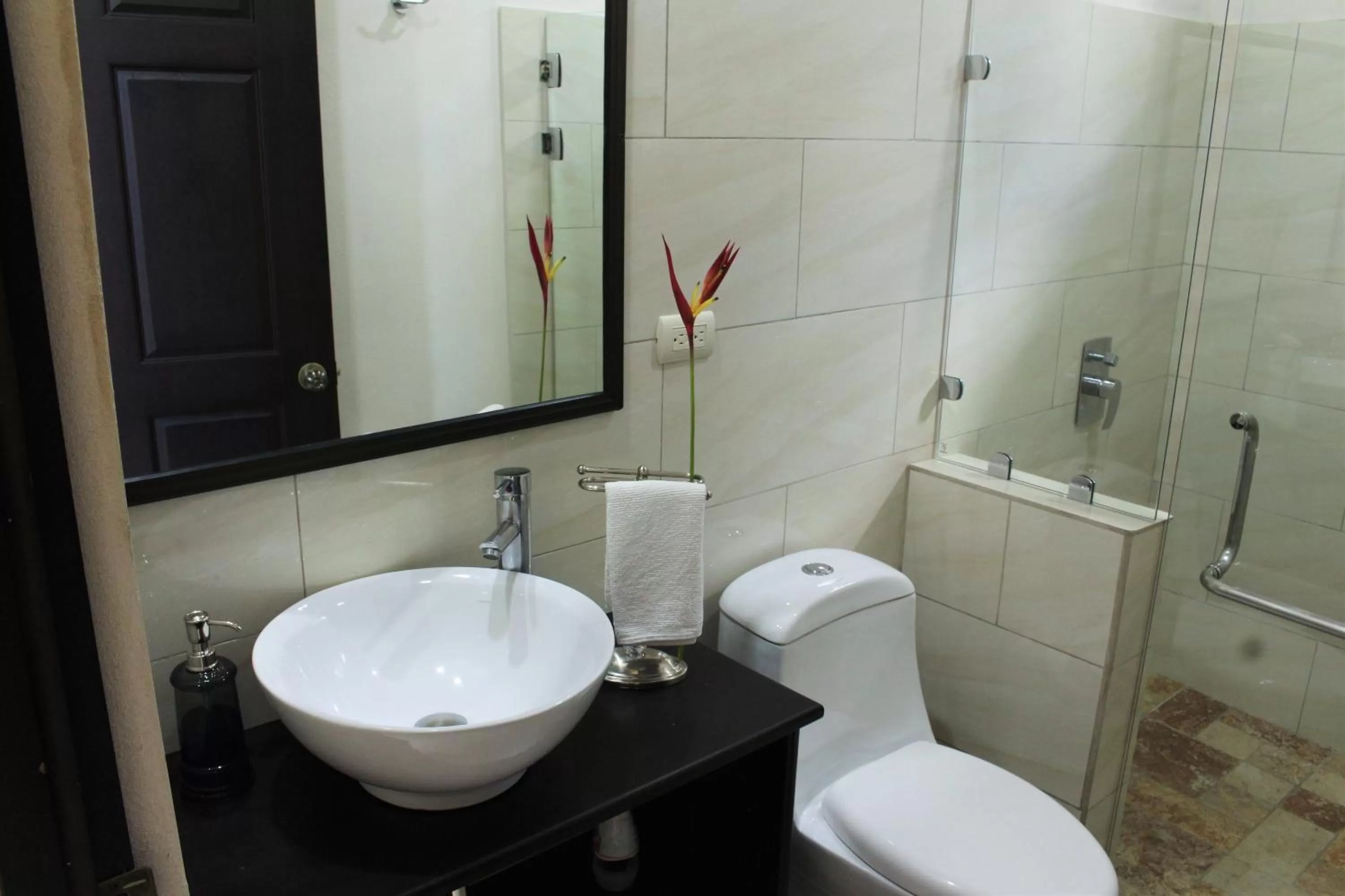 Bathroom in Cabañas Green House