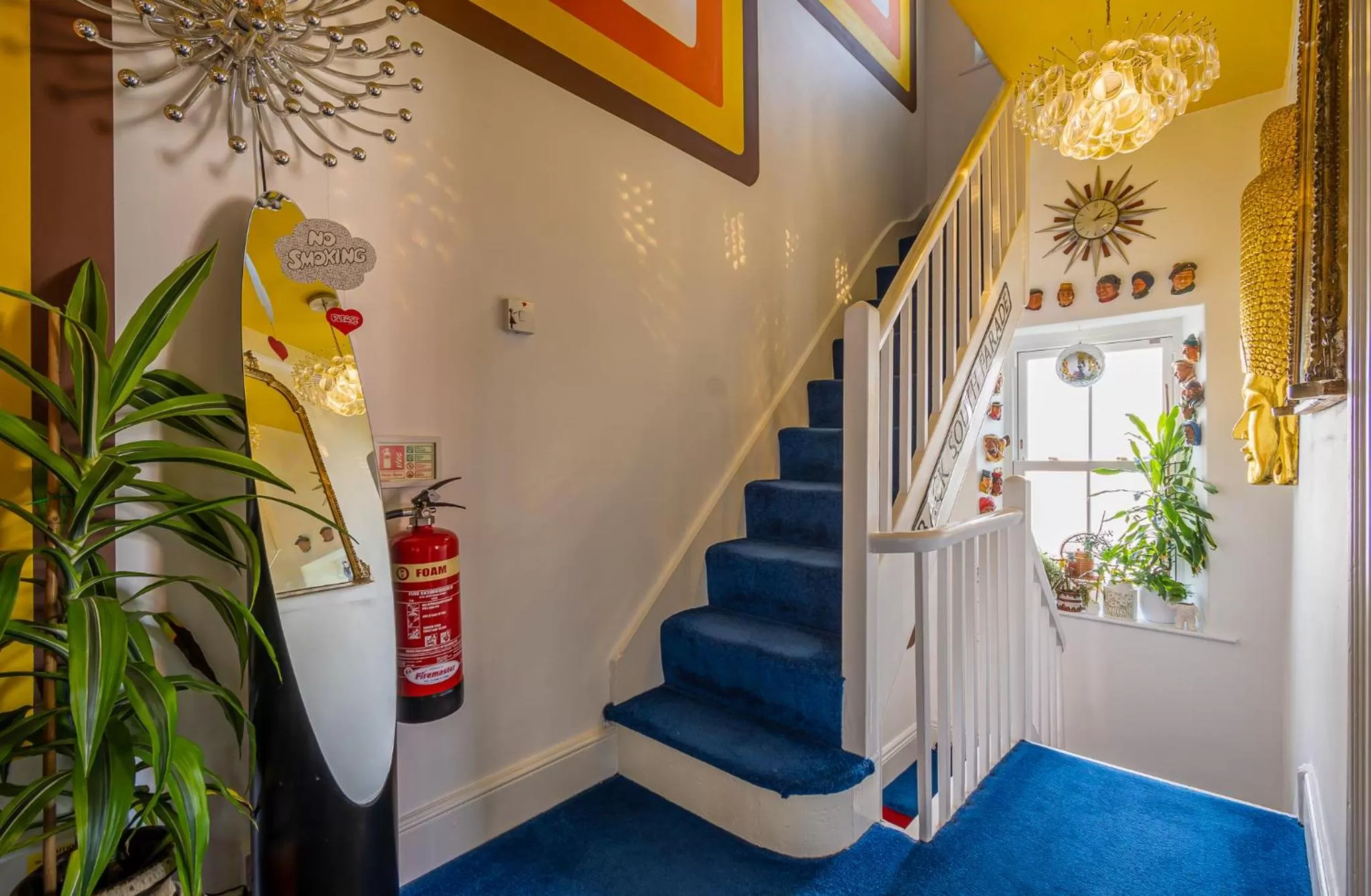 Lobby or reception in Number 18