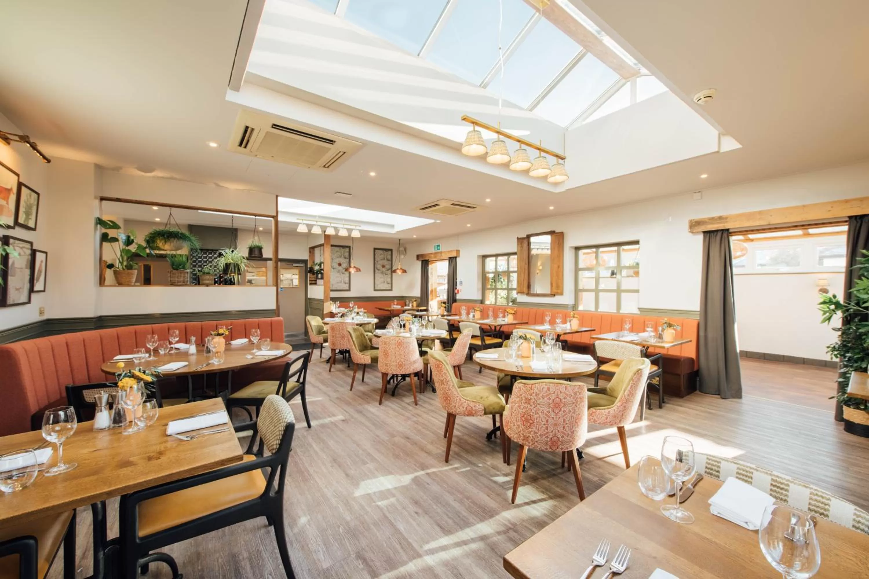 Restaurant/places to eat in The Fox at Willian